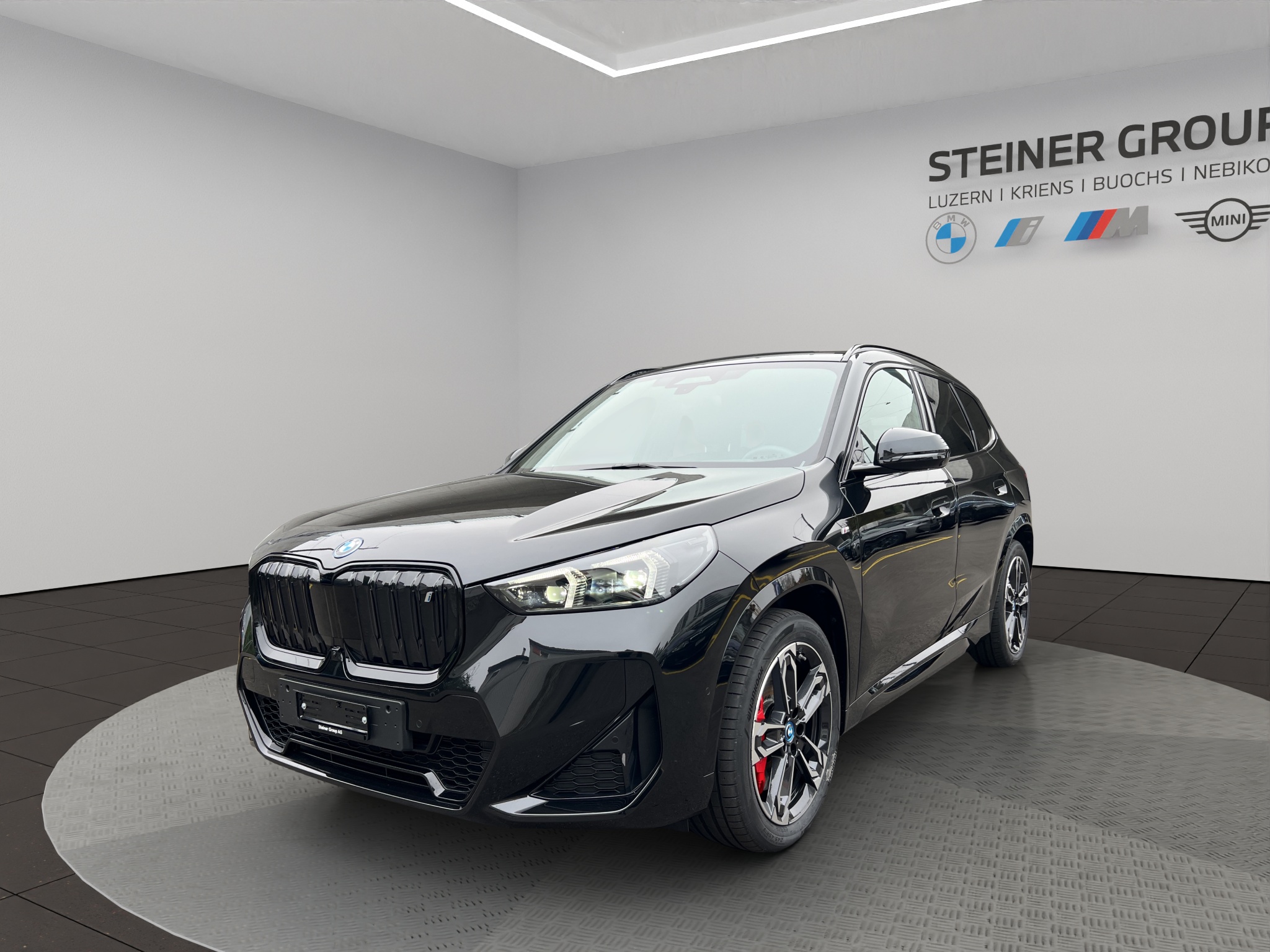 BMW iX1 xDrive 30 M Sport Pro