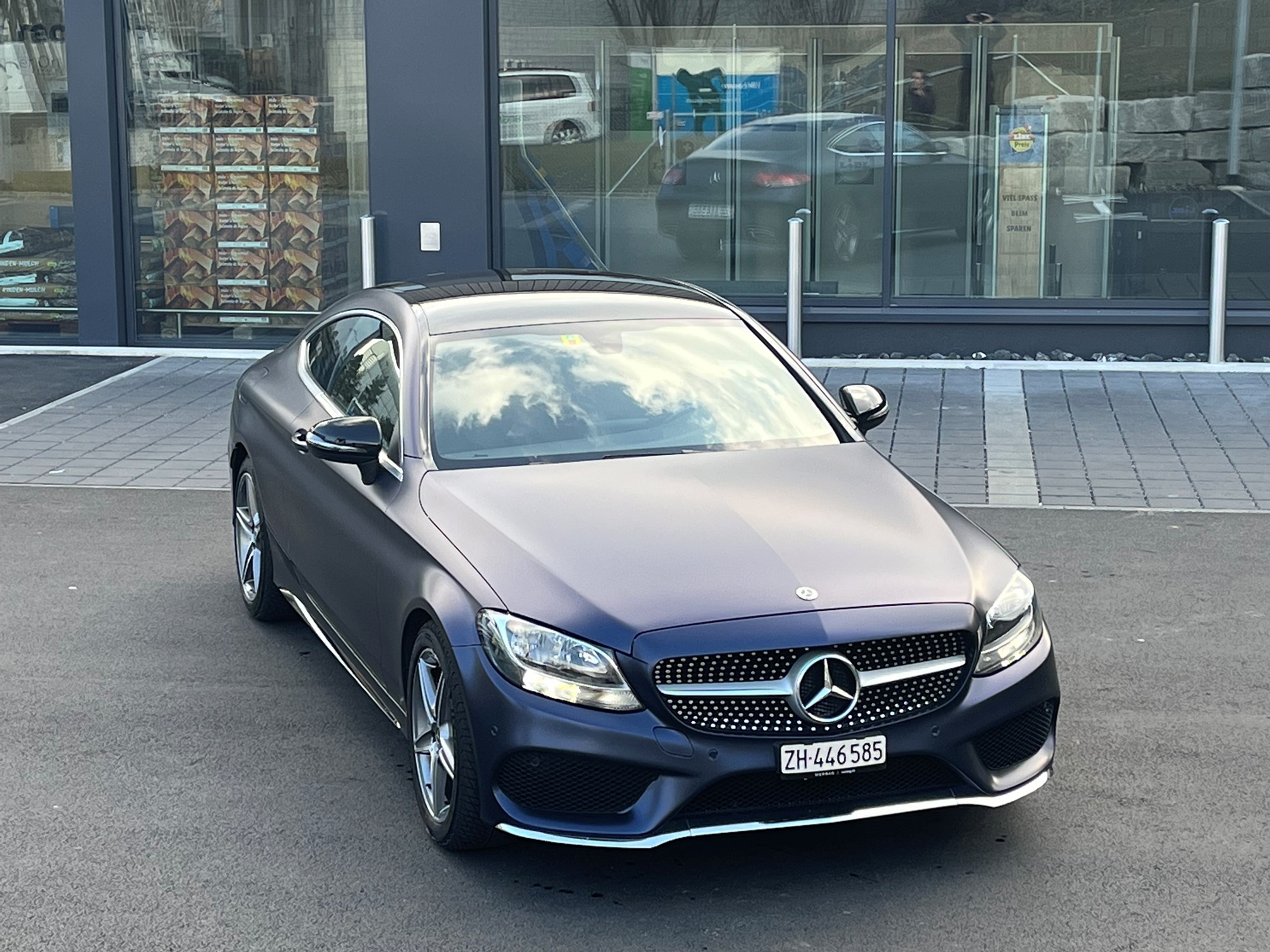 MERCEDES-BENZ C 200 AMG Line Coupé