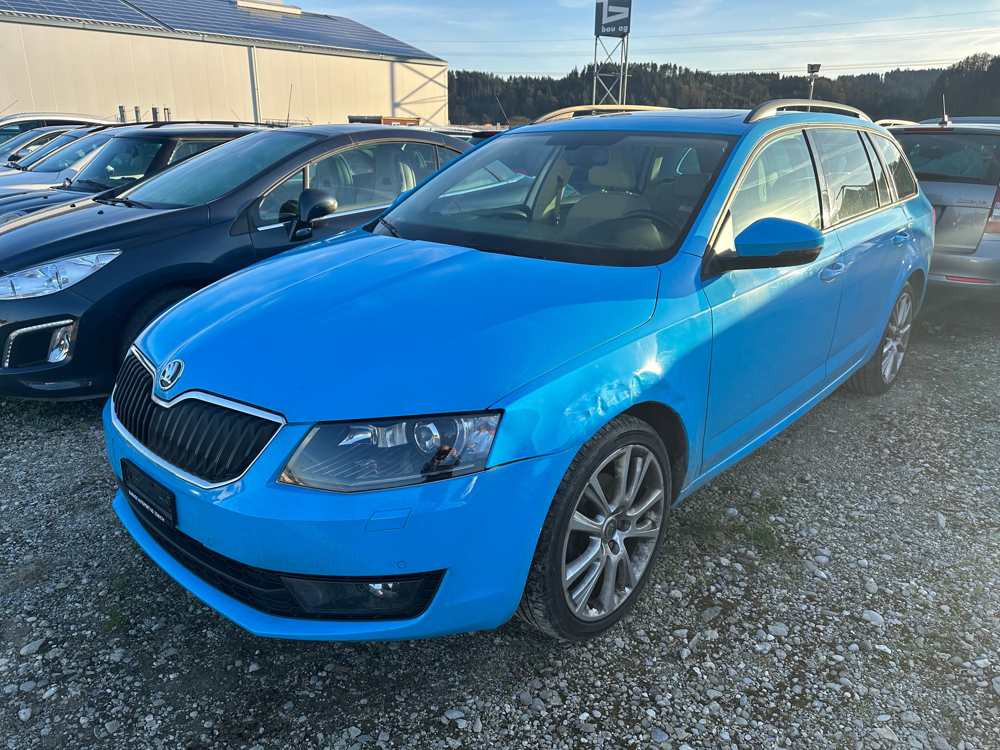 SKODA Octavia Combi 2.0 TDI Elegance 4x4