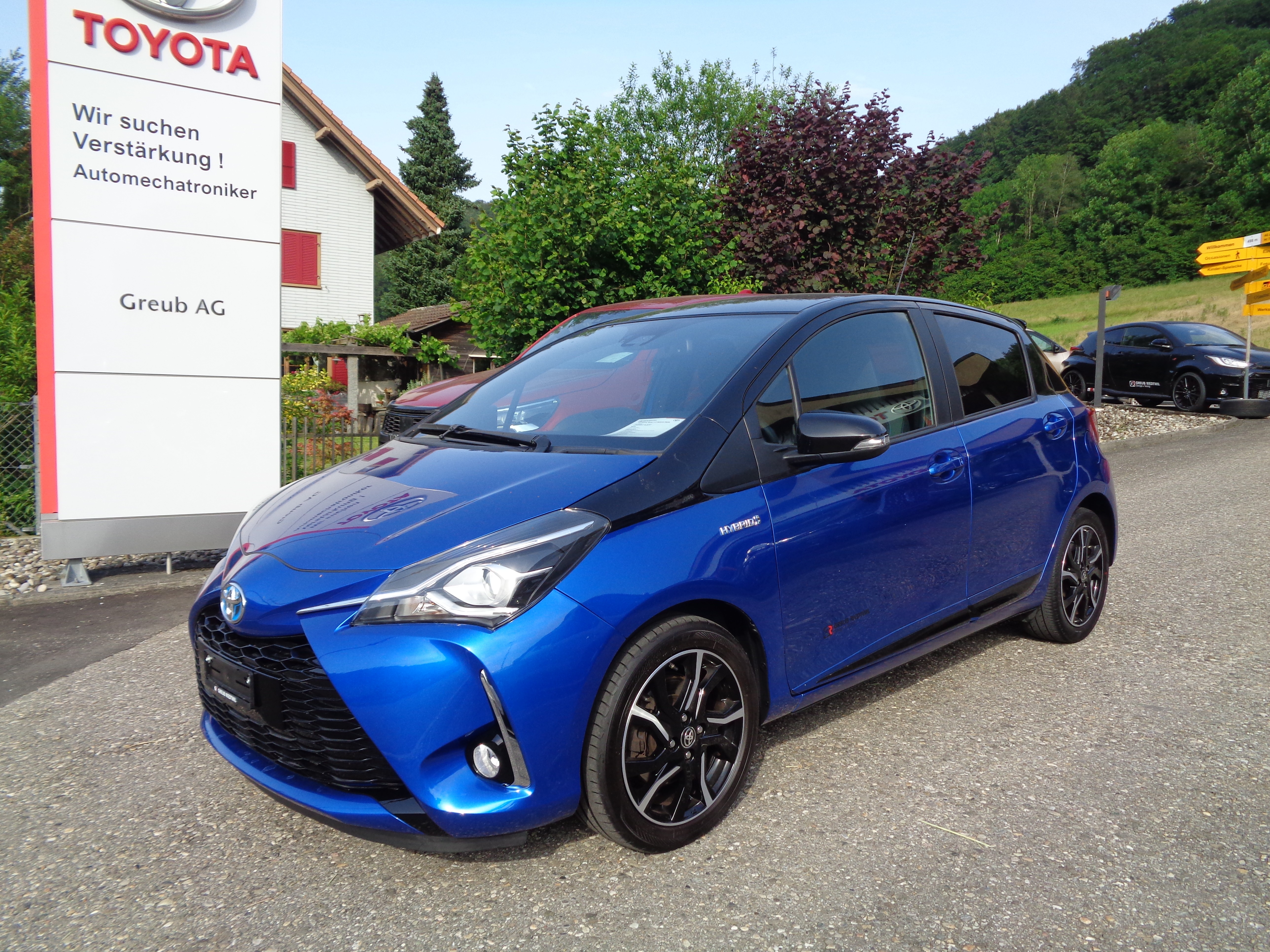 TOYOTA Yaris 1.5 VVT-i Hybrid Style e-CVT