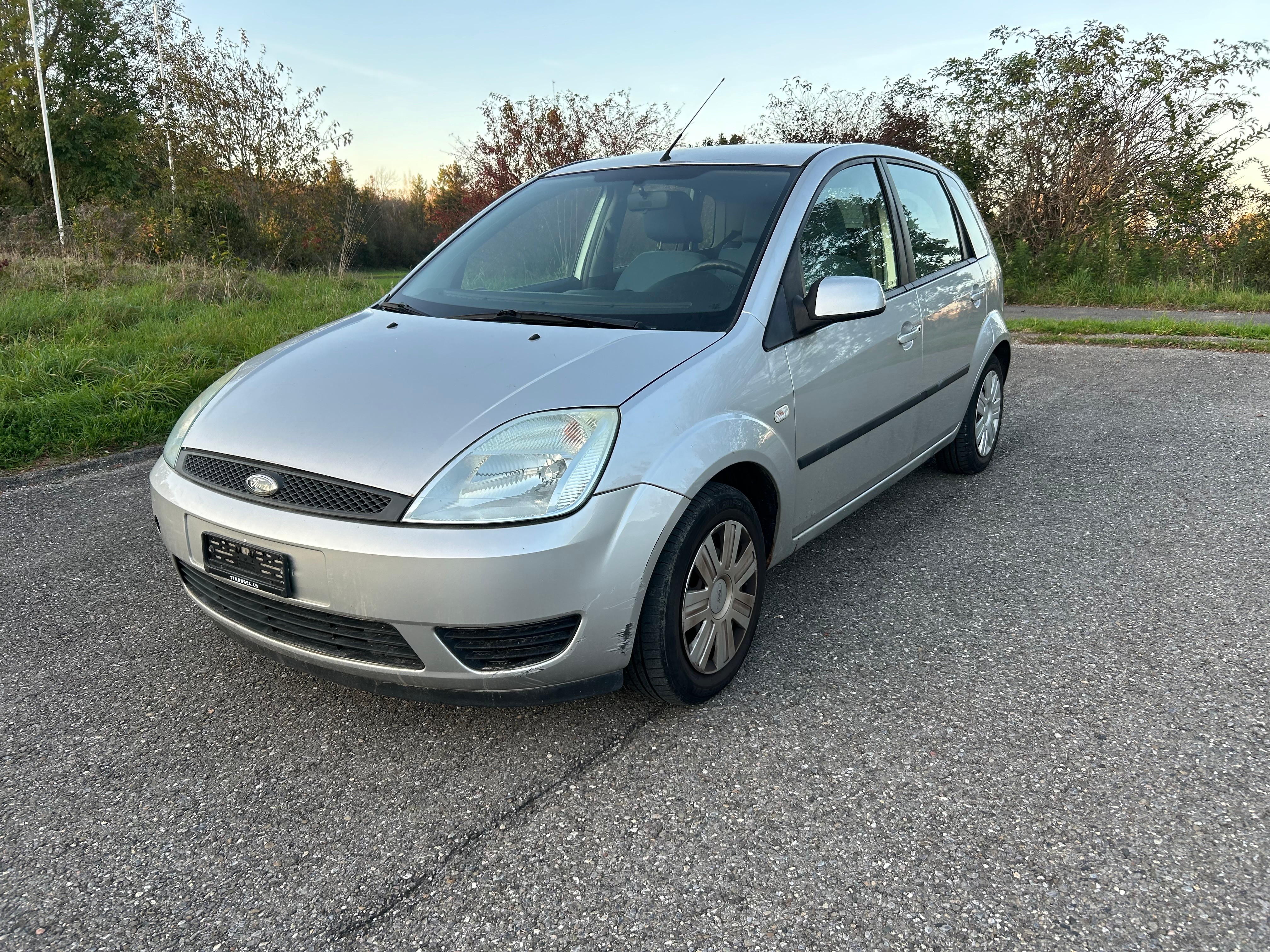 FORD Fiesta 1.25 16V Azura