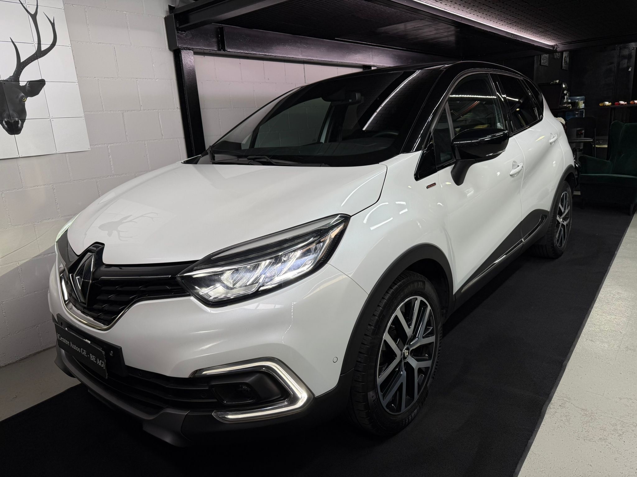 RENAULT Captur 1.3 T 16V Red Edition EDC