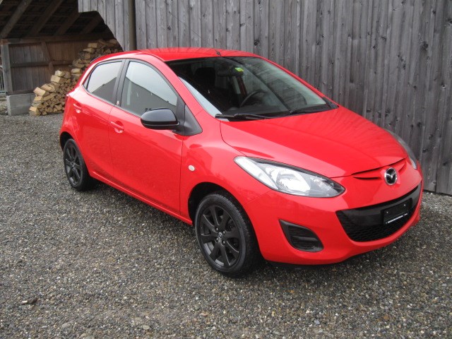 MAZDA 2 1.3i 16V Voila ma Suisse Edition