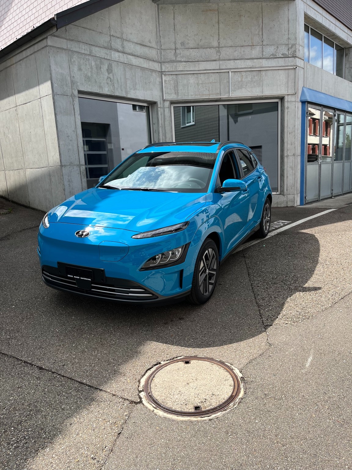 HYUNDAI Kona EV