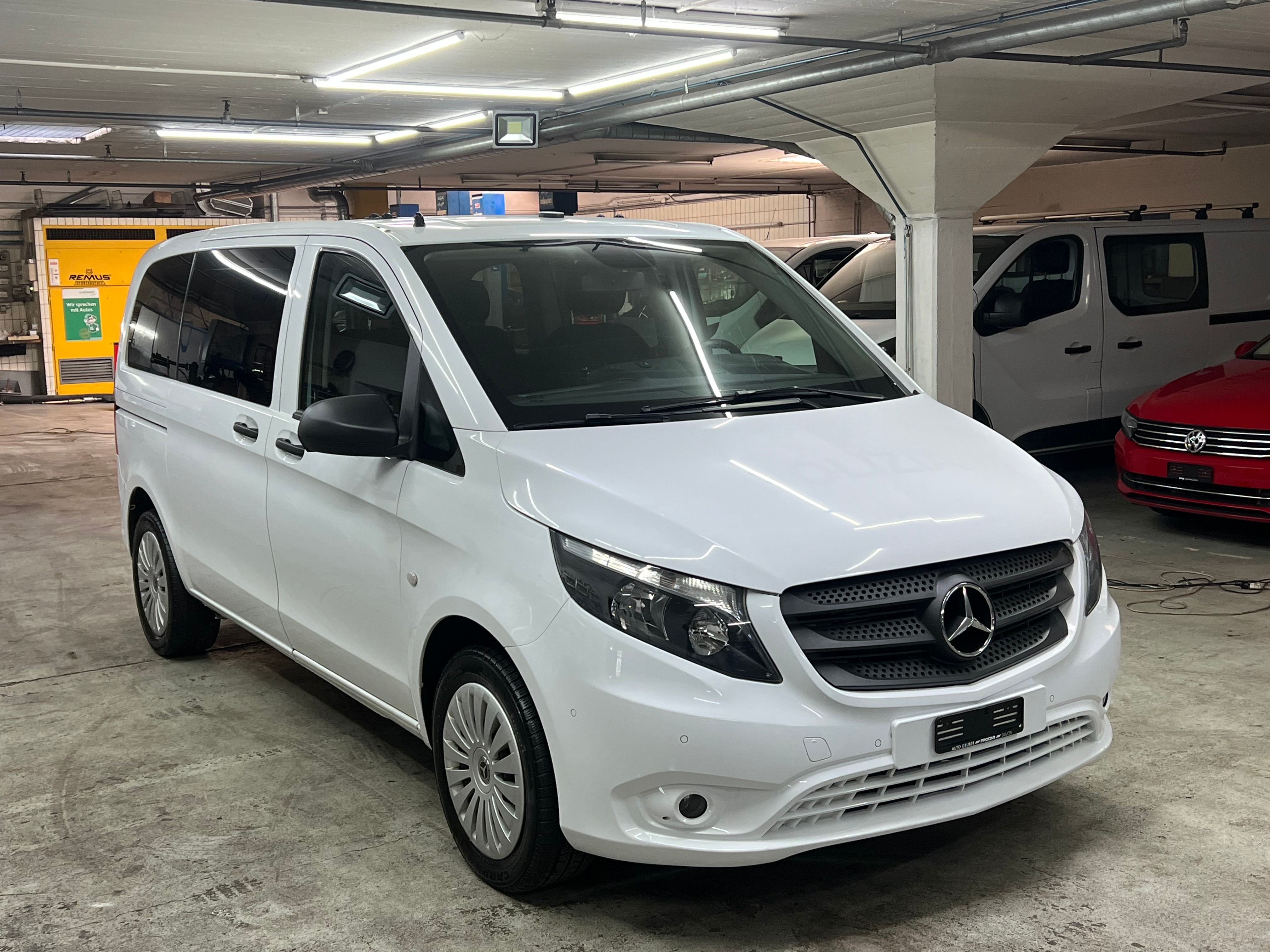 MERCEDES-BENZ Vito 119 BlueTEC Tourer Base 4Matic 7G-Tronic