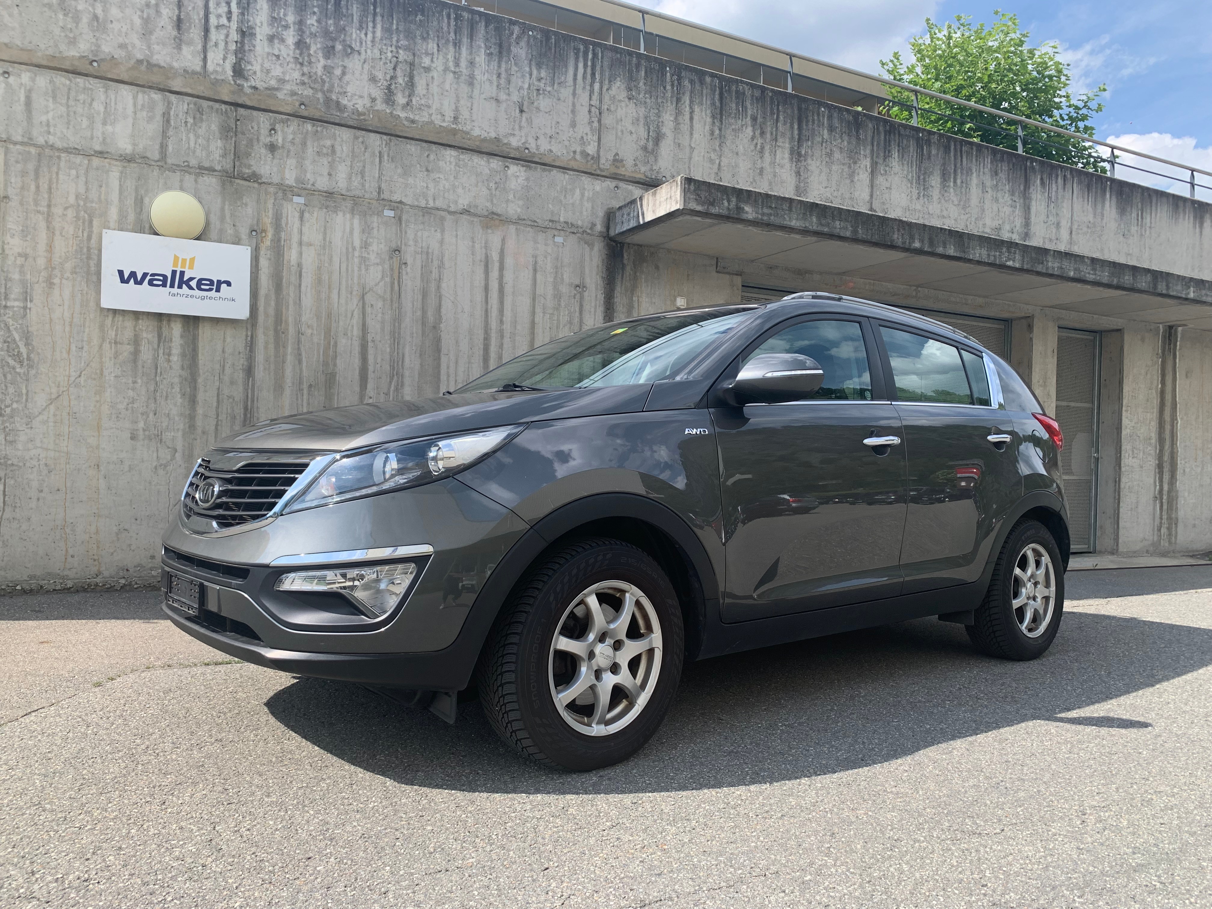 KIA Sportage 2.0 CRDi Trend 4WD Automatic