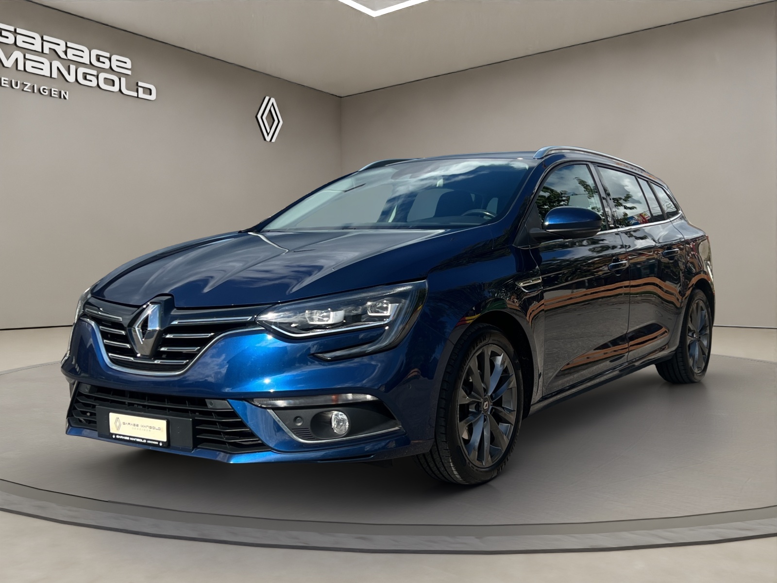 RENAULT Mégane Grandtour 1.2 16V T 90th Anniversary EDC