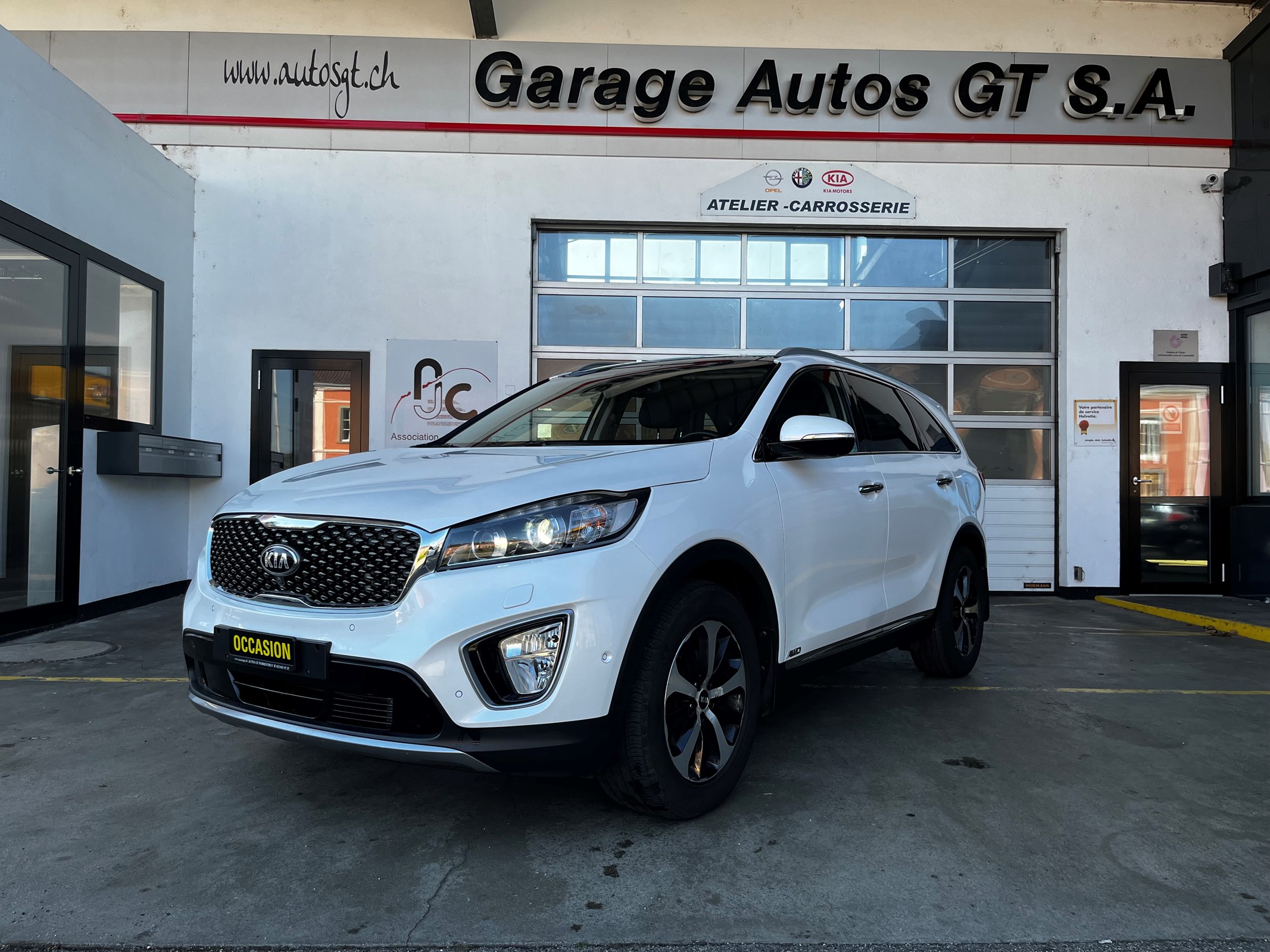 KIA Sorento 2.2 CRDI Style 7P. Automatic