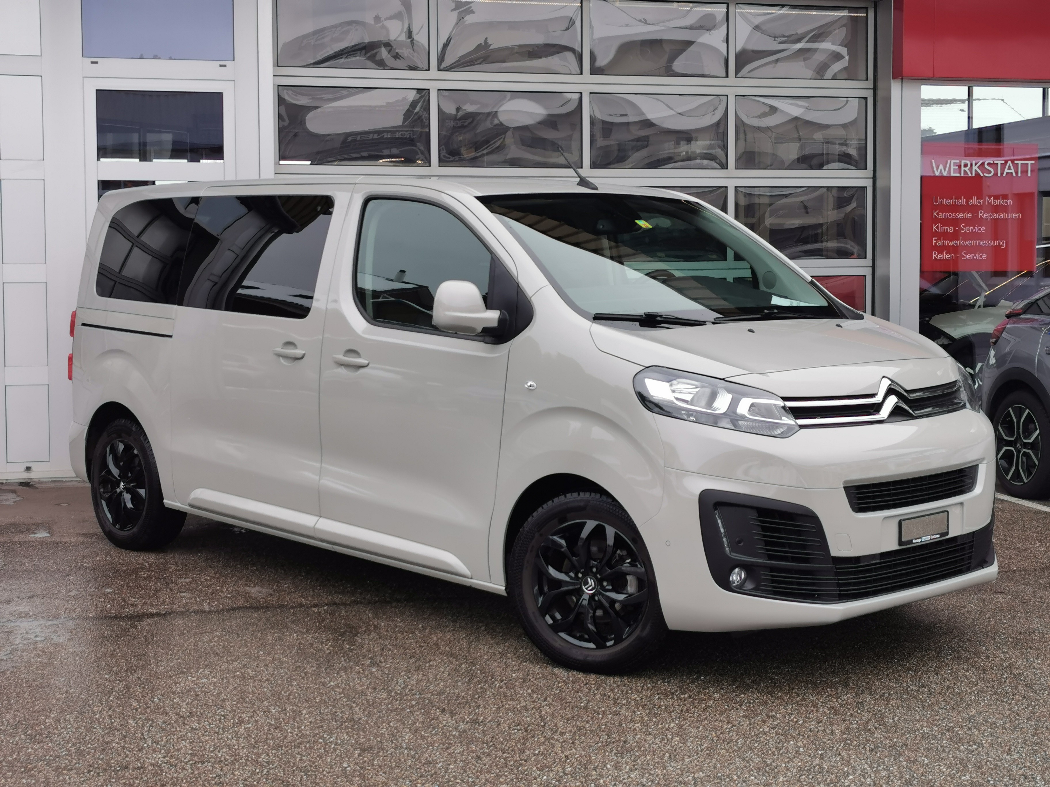 CITROEN Spacetourer 2.0 BlueHDi Business M EAT