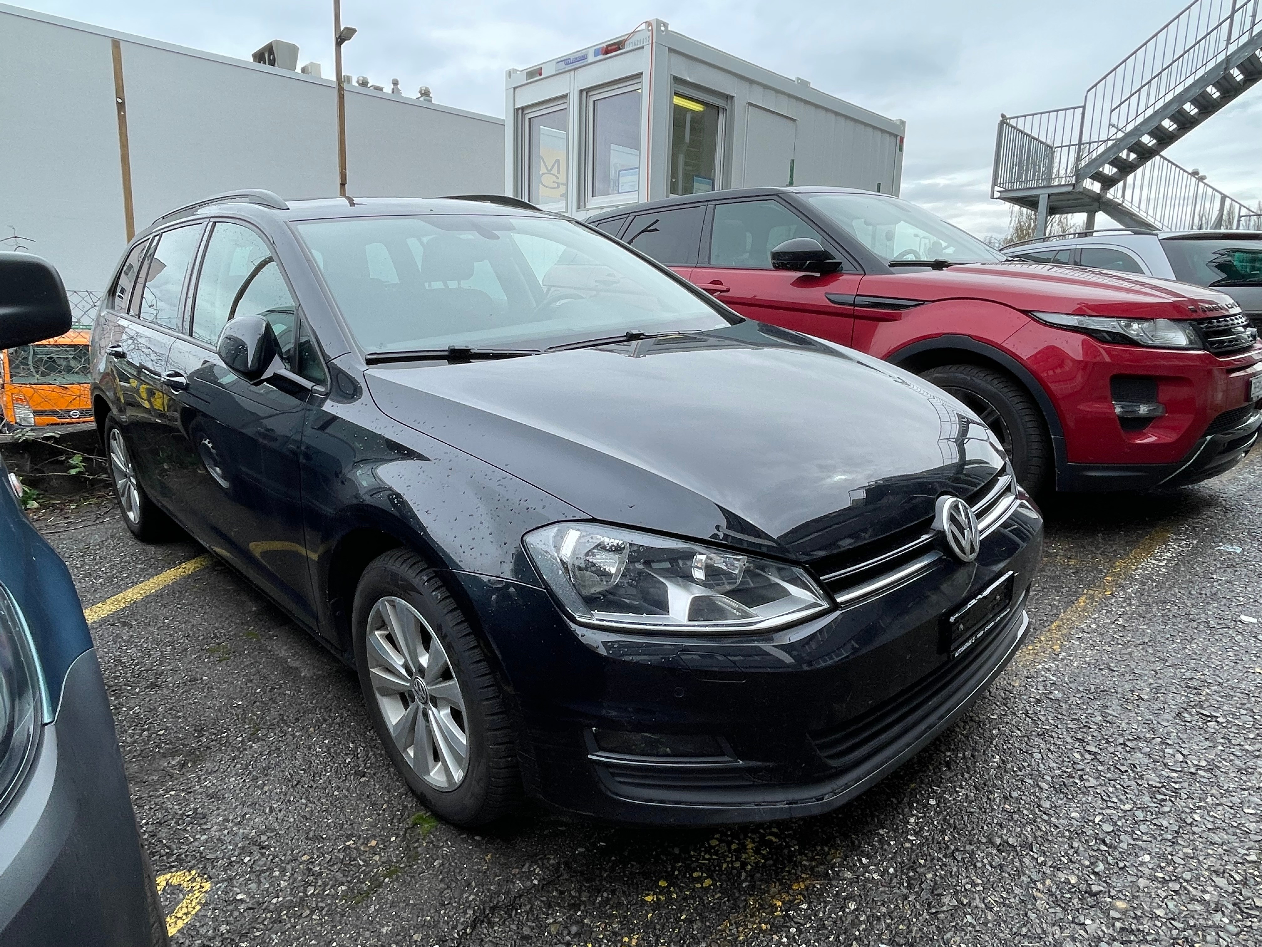 VW Golf Variant 1.6 TDI Lounge 4Motion