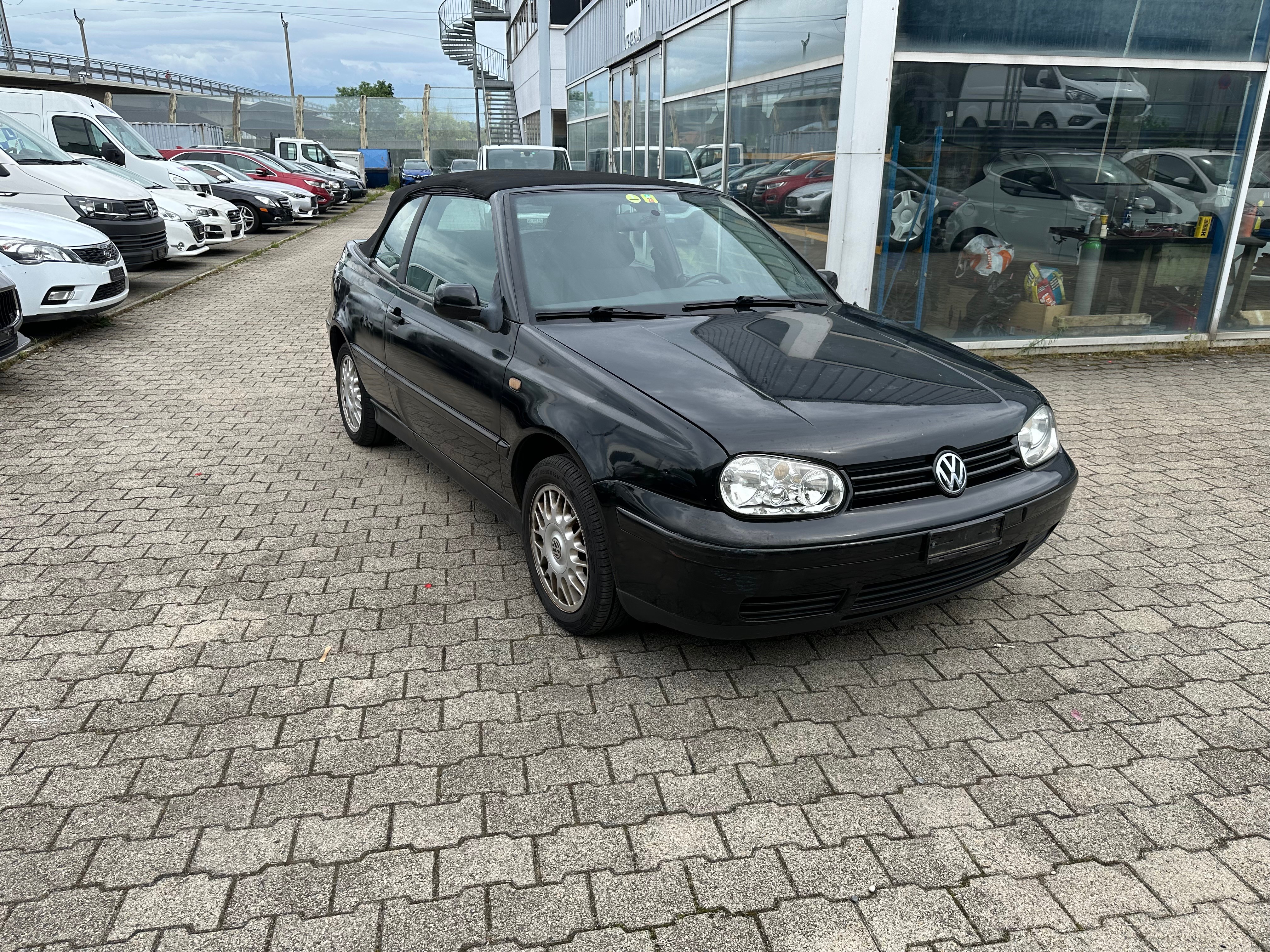 VW Golf Cabriolet 1600 Trendline expertises