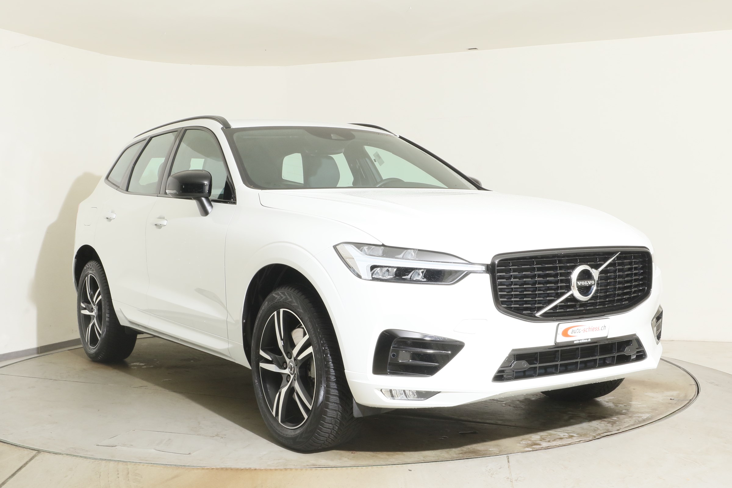 VOLVO XC60 B4 Diesel Mild Hybrid AWD R-Design Geartronic