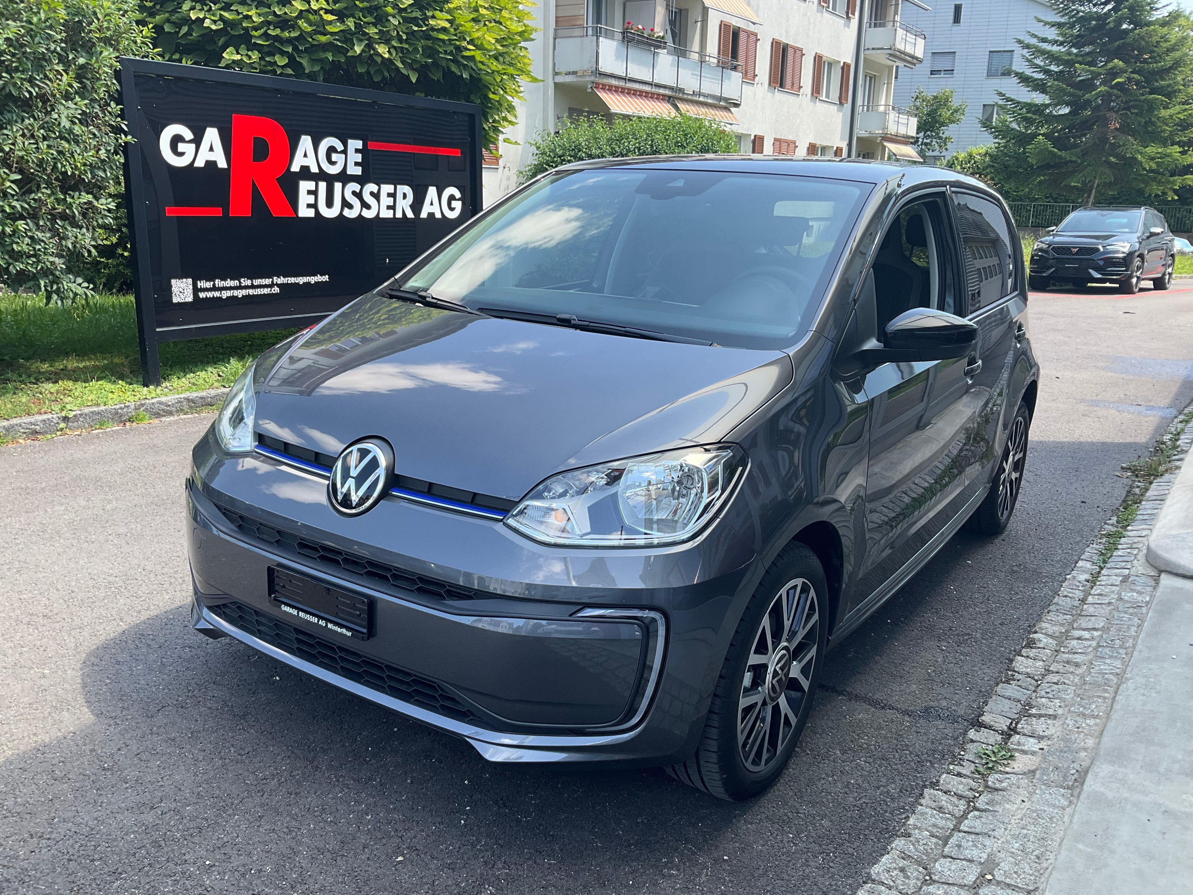 VW E-UP ***VOLLAUSSTATTUNG & NEUPREIS 31500 SFR***