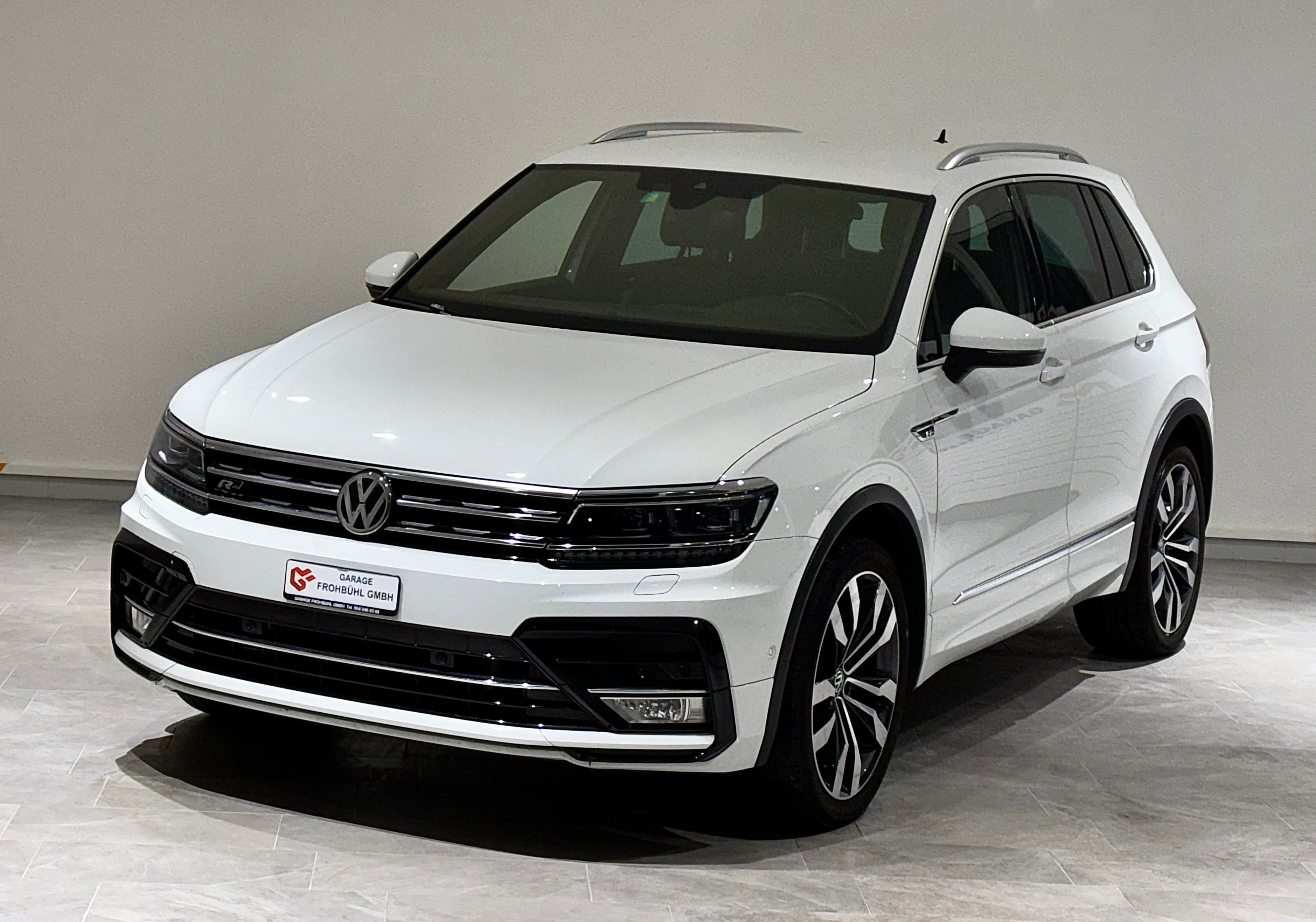 VW Tiguan 2.0TSI R-Line 4Motion DSG