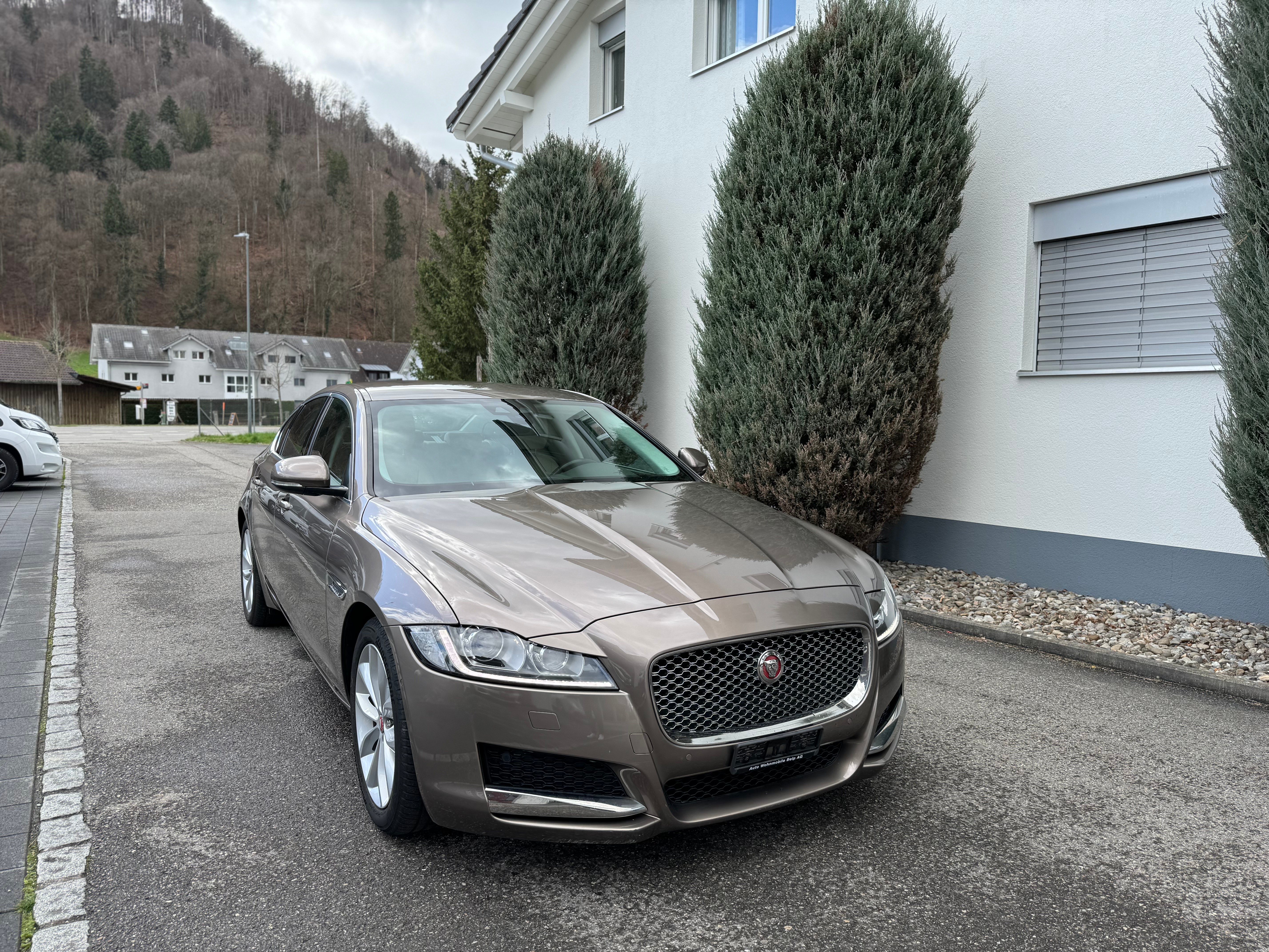 JAGUAR XF 20d Prestige Automatic