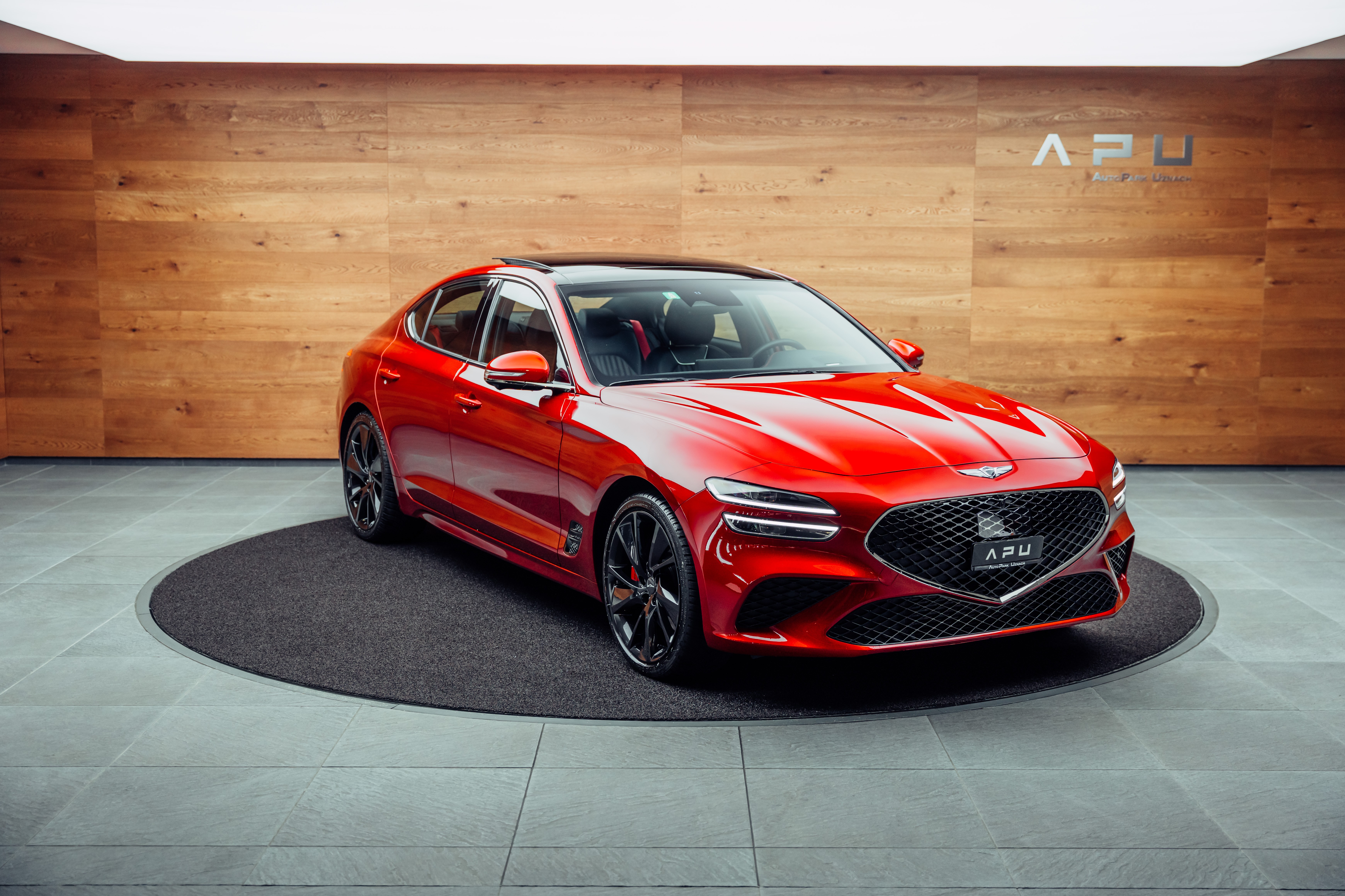 GENESIS G70 2.0 TGDI Sport AT8 AWD