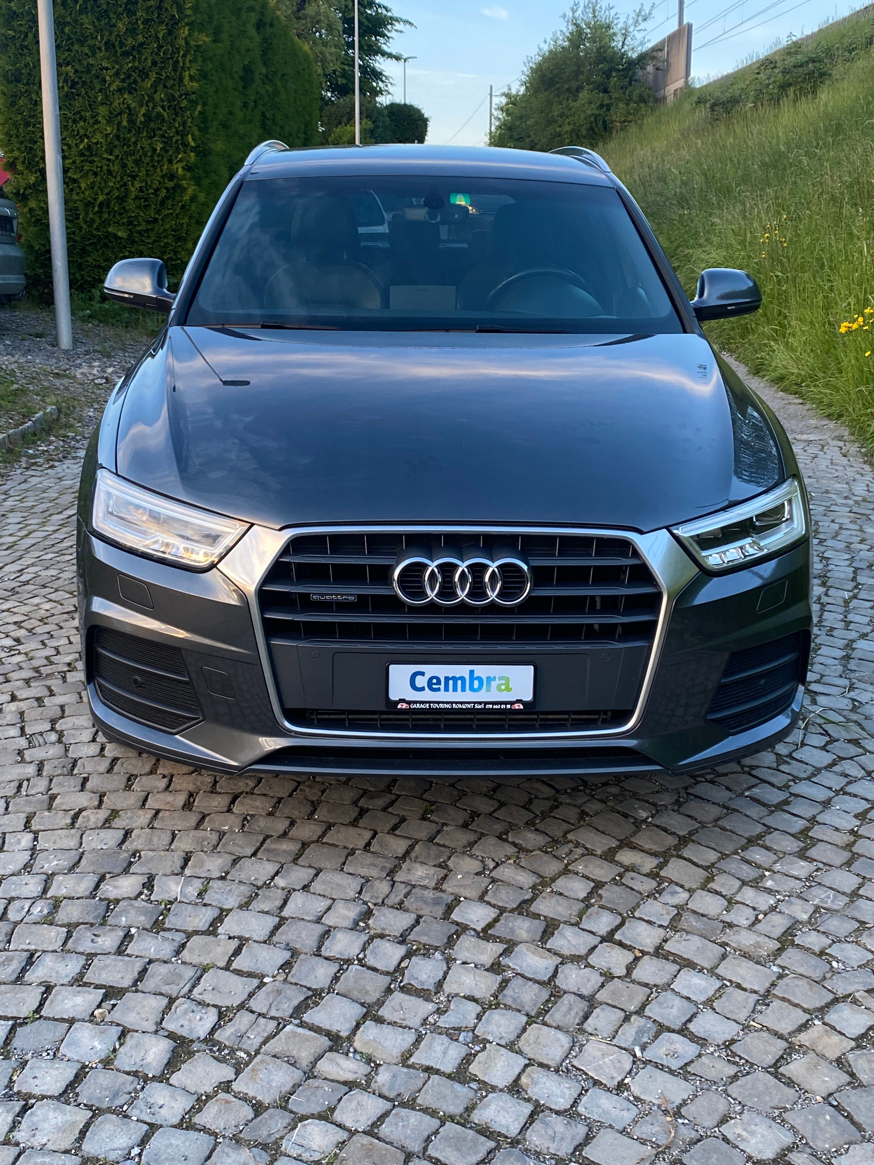 AUDI Q3 2.0 TFSI design quattro S-tronic