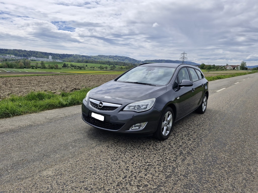 OPEL Astra SportsTourer 1.6i 16V Automatic