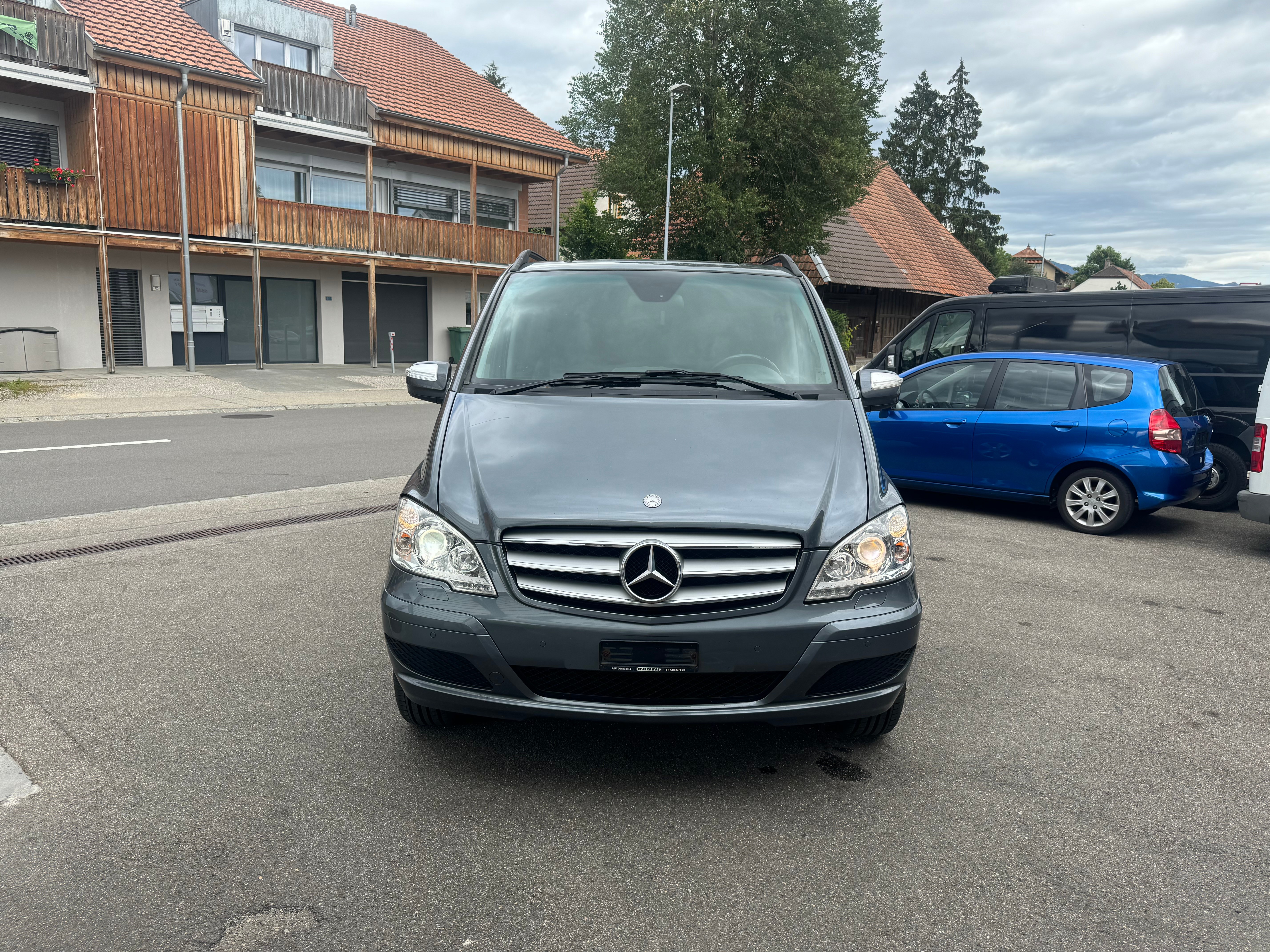 MERCEDES-BENZ Viano 2.2 CDI Blue Efficiency Ambiente EL 4Matic A