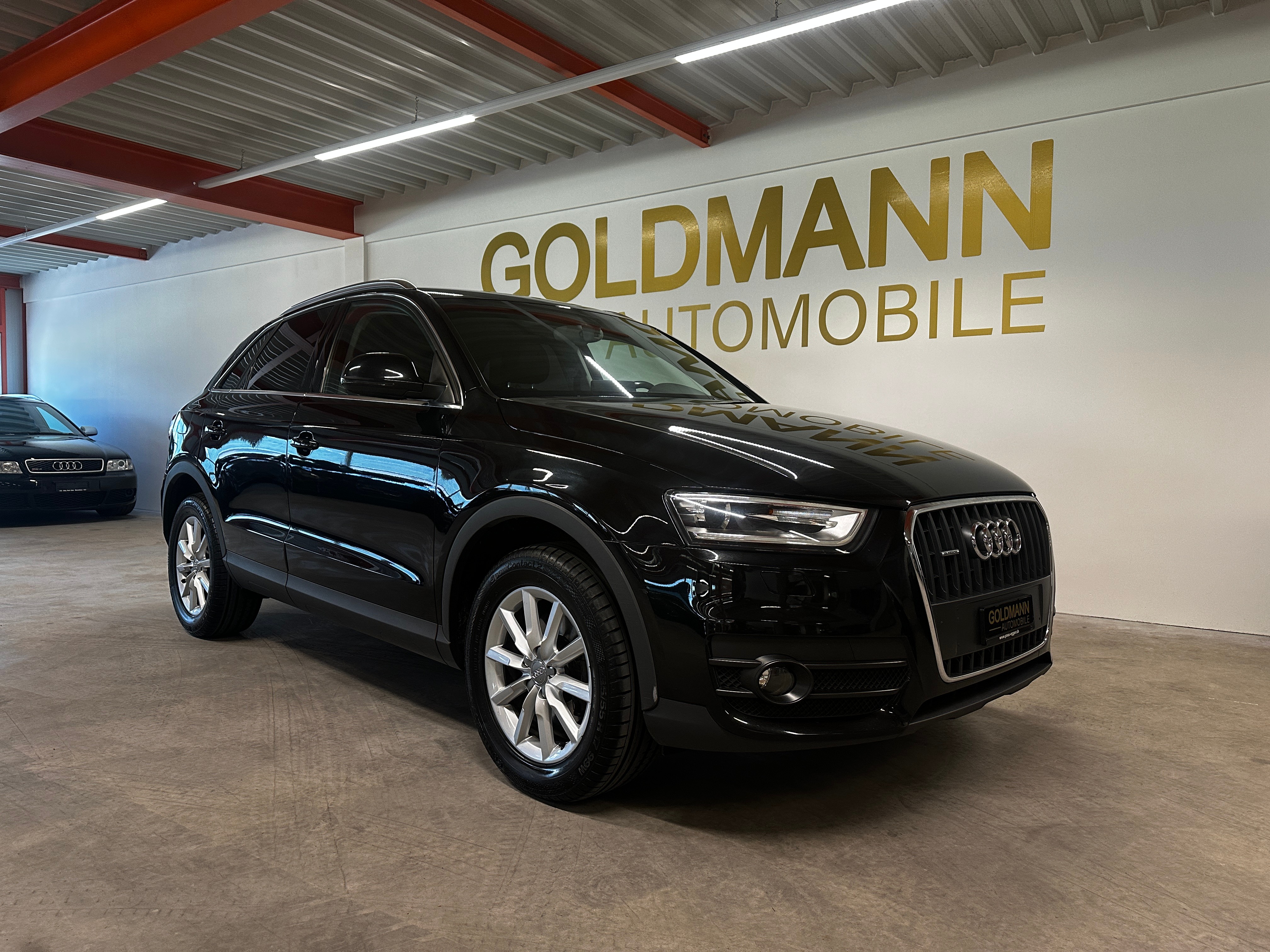 AUDI Q3 2.0 TDI quattro S-tronic