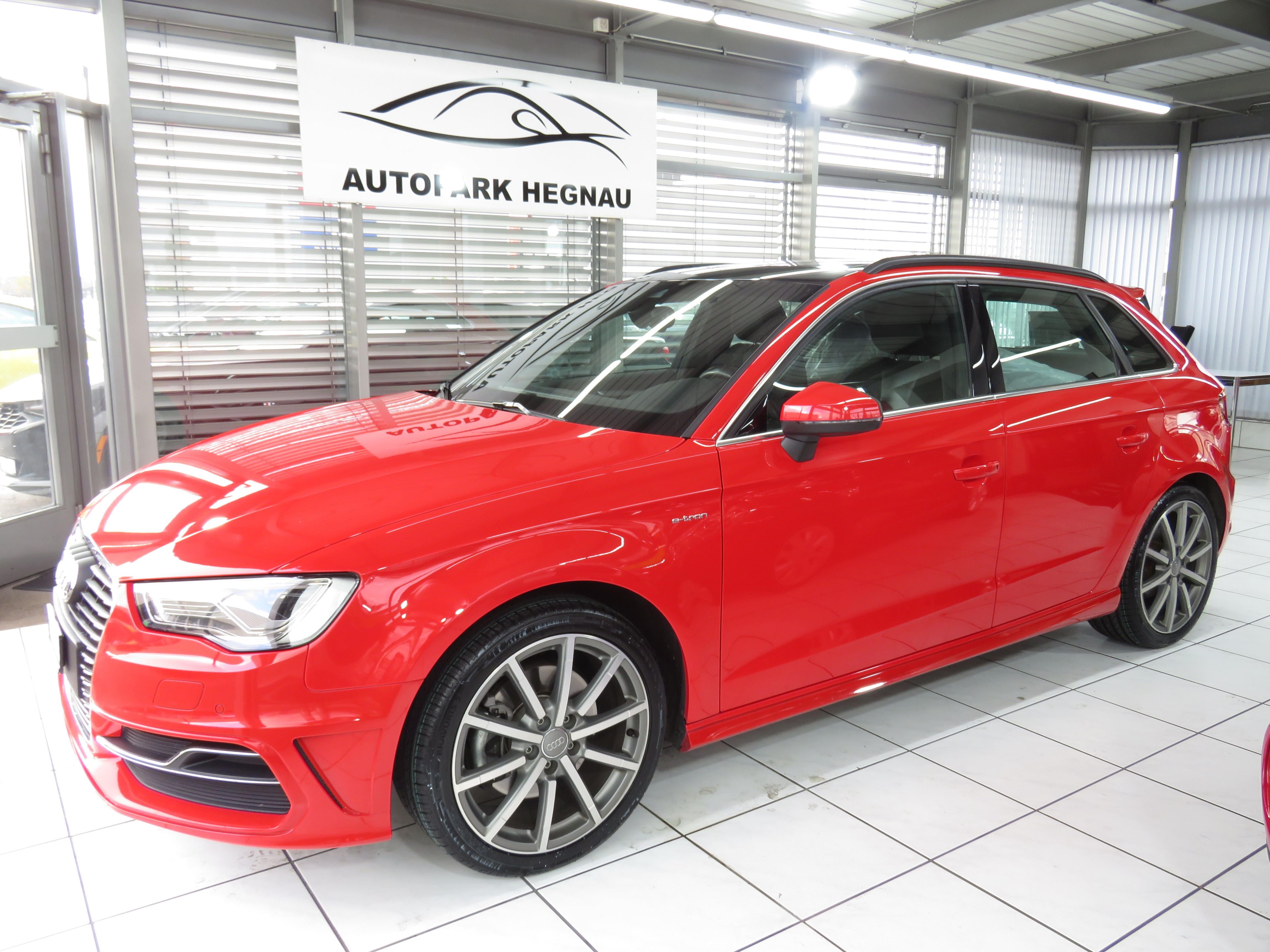 AUDI A3 Sportback 1.4 e-tron Ambition (Automat)