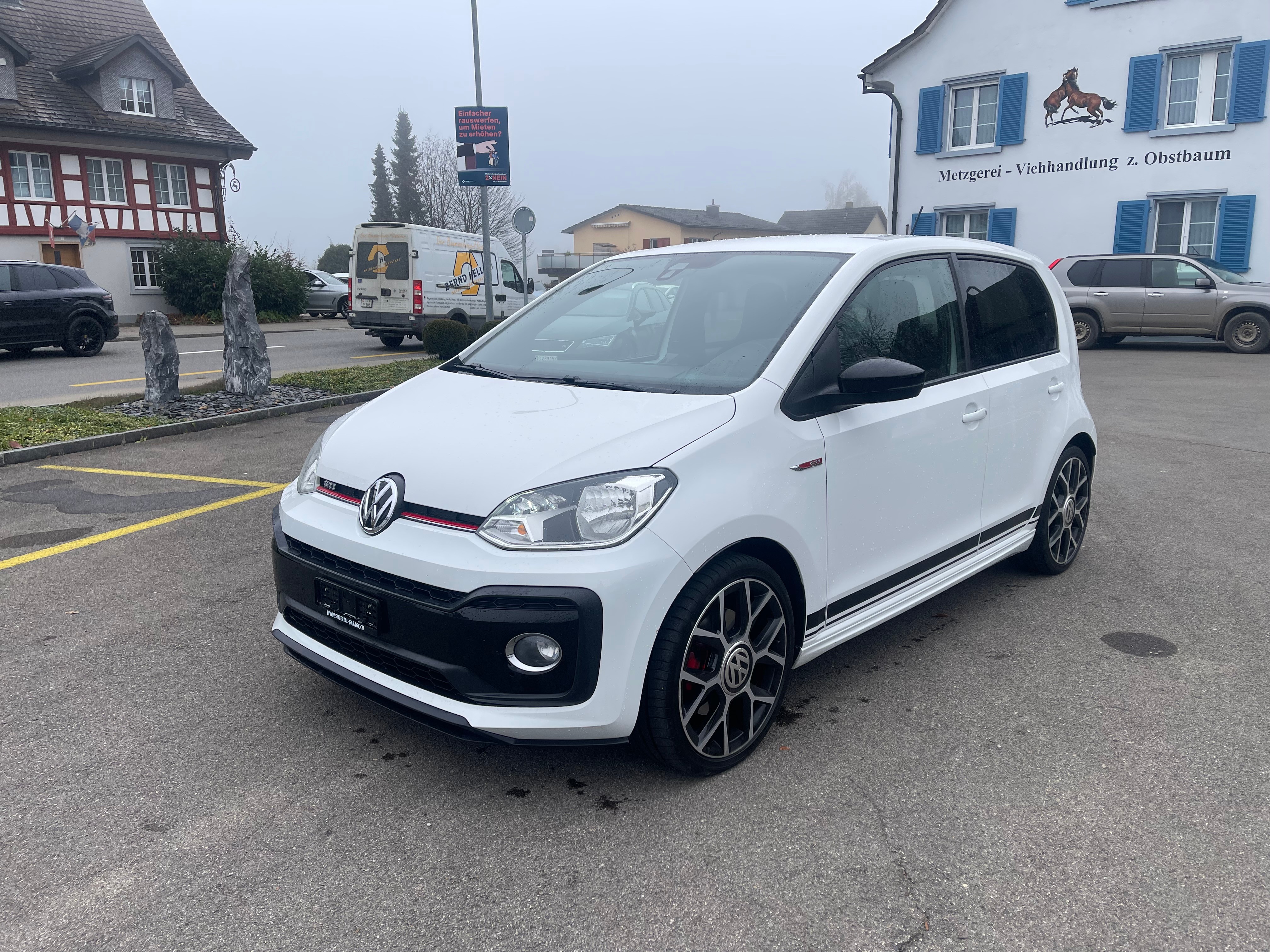 VW Up 1.0 TSI GTI