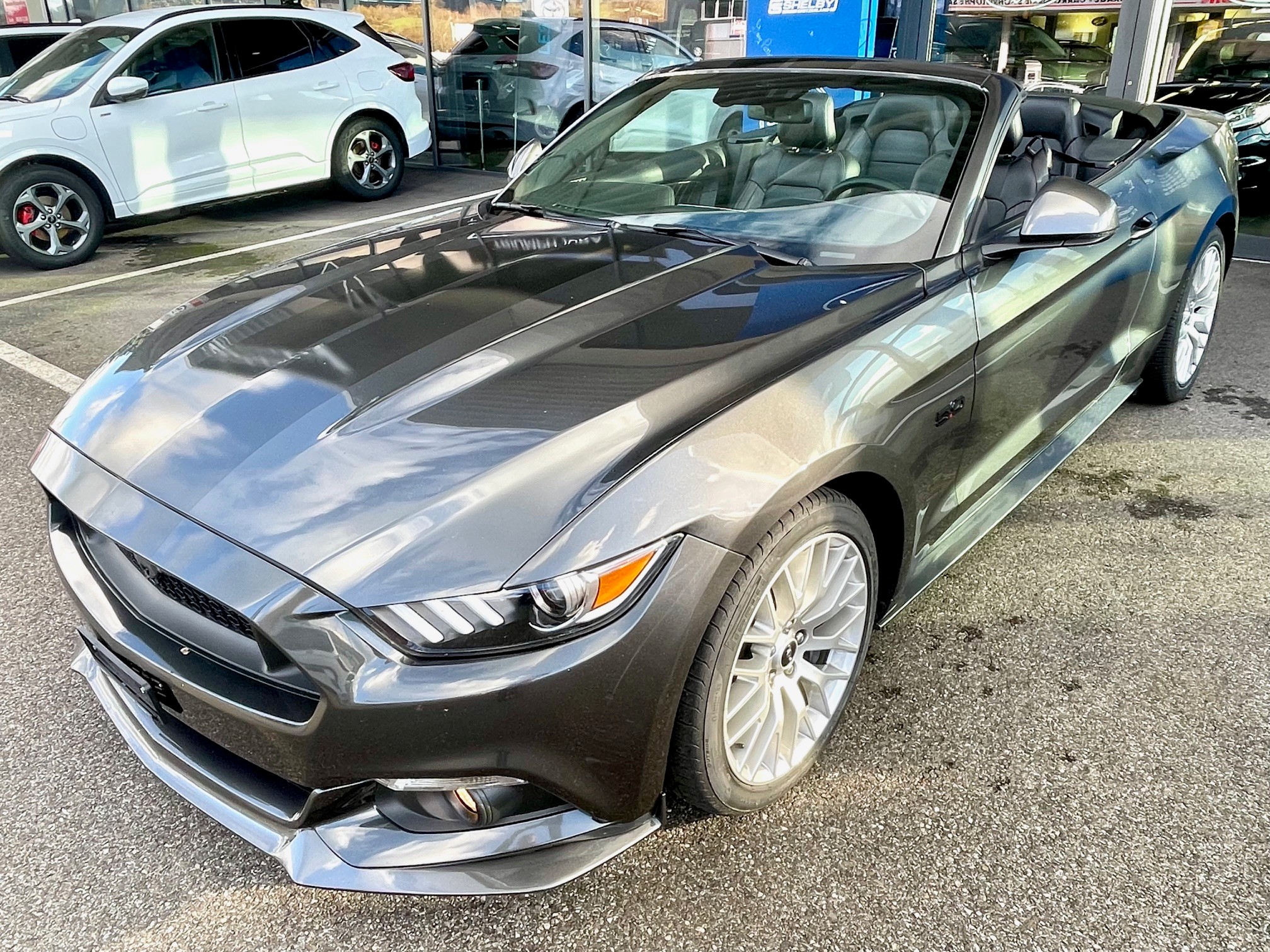 FORD Mustang Convertible 5.0V8GT Black Shad Ed. Automat