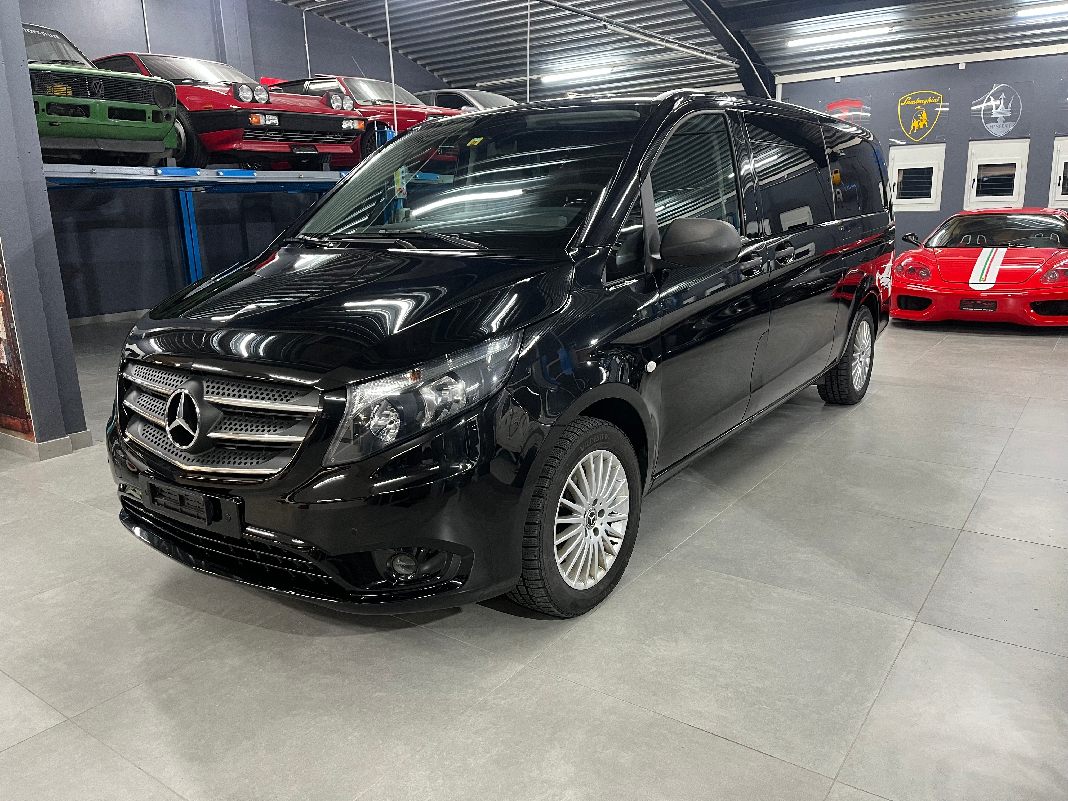 MERCEDES-BENZ VITO