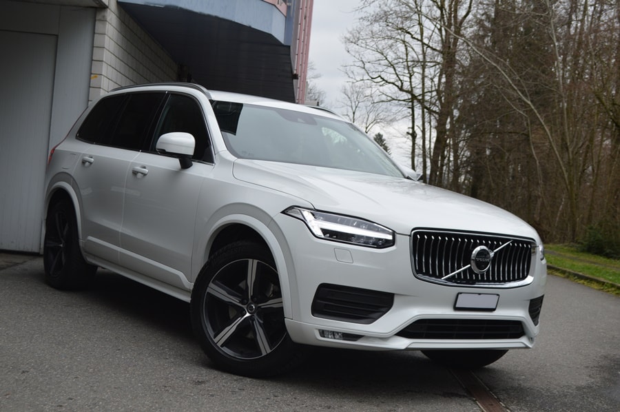 VOLVO XC90 B5 Diesel 7 Plätze Mild Hybrid AWD Momentum Geartronic