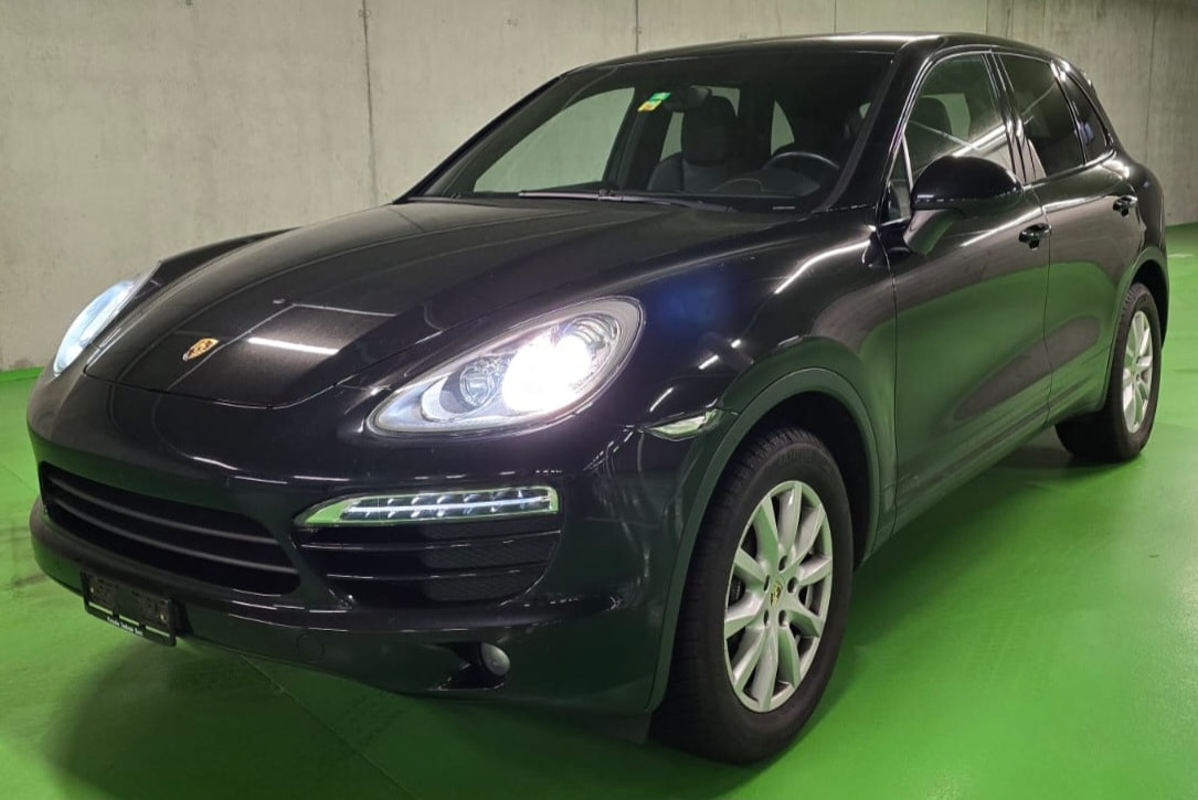 PORSCHE Cayenne Tiptronic