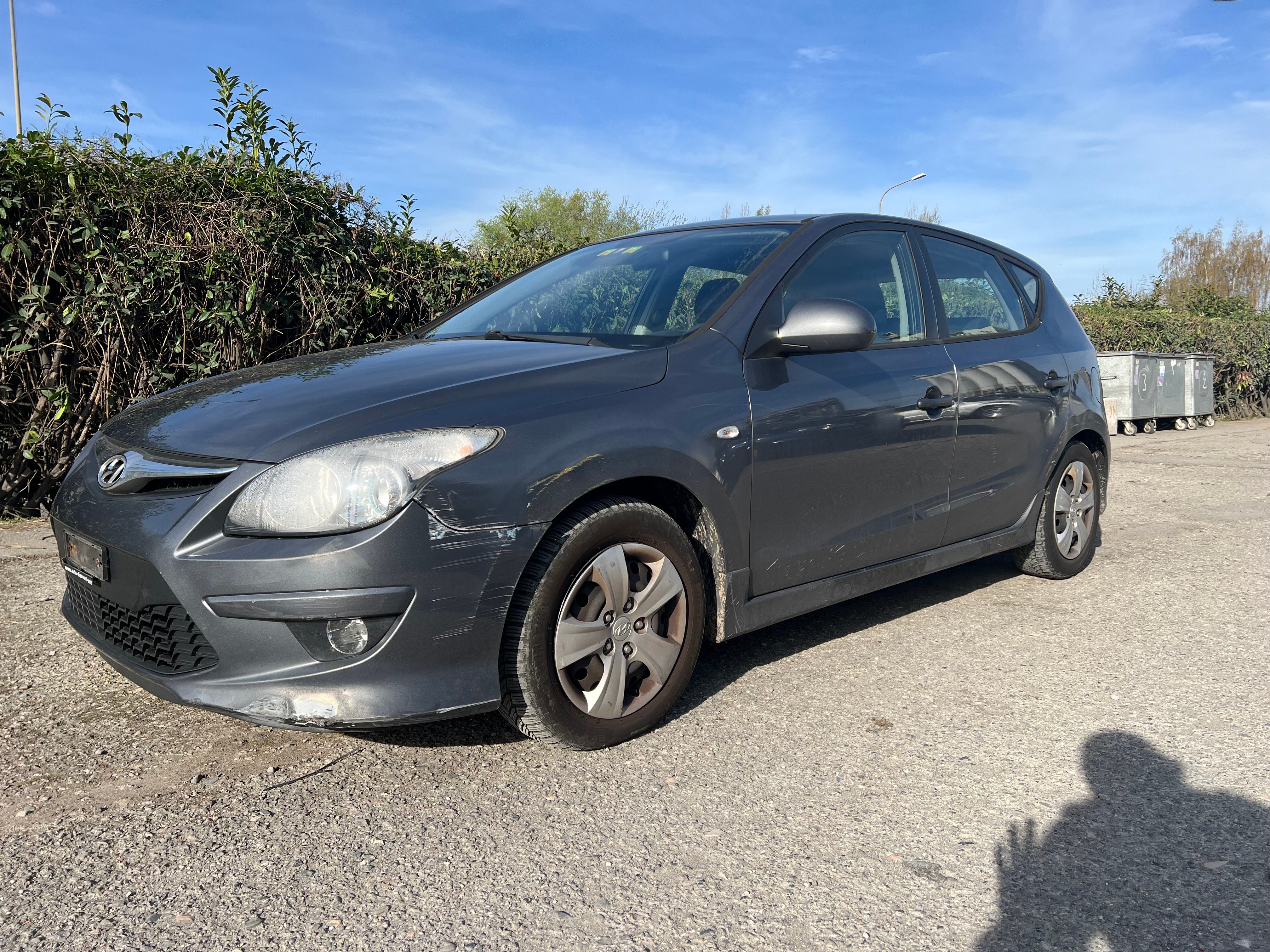 HYUNDAI i30 1.6 Swiss Plus Edition Automatic