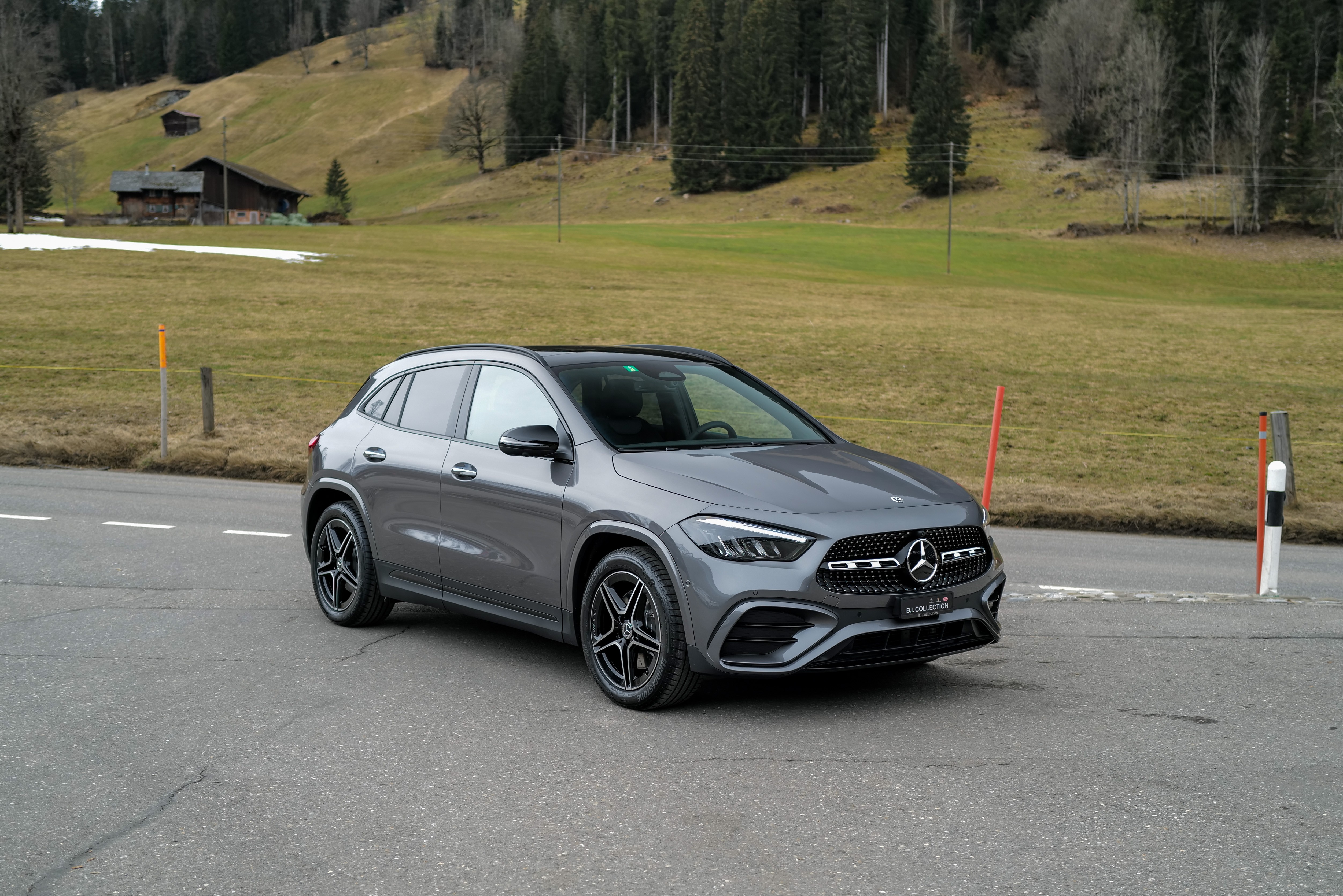 MERCEDES-BENZ GLA 250 4Matic 8G-DCT