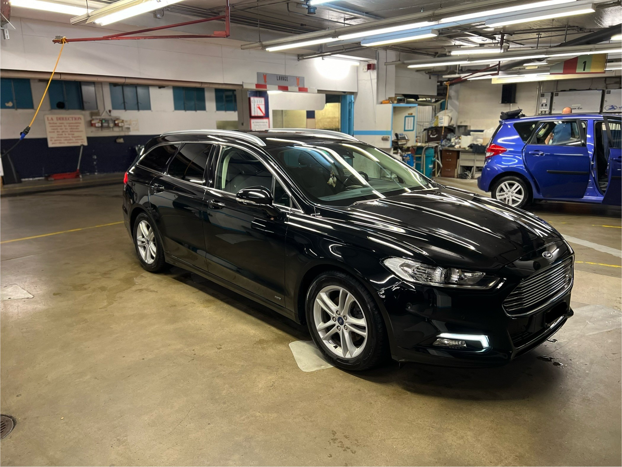 FORD Mondeo 2.0 TDCi Titanium AWD PowerShift