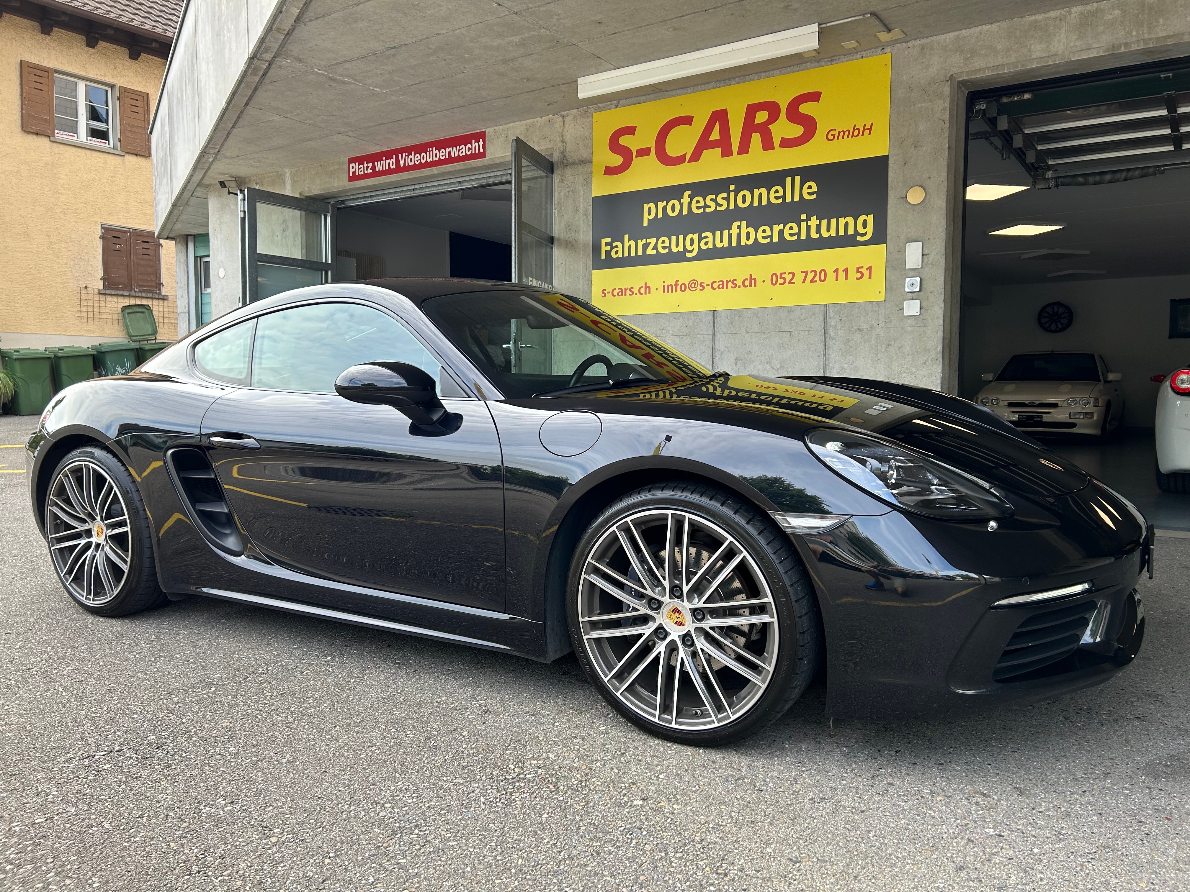 PORSCHE 718 Cayman 2.0 PDK