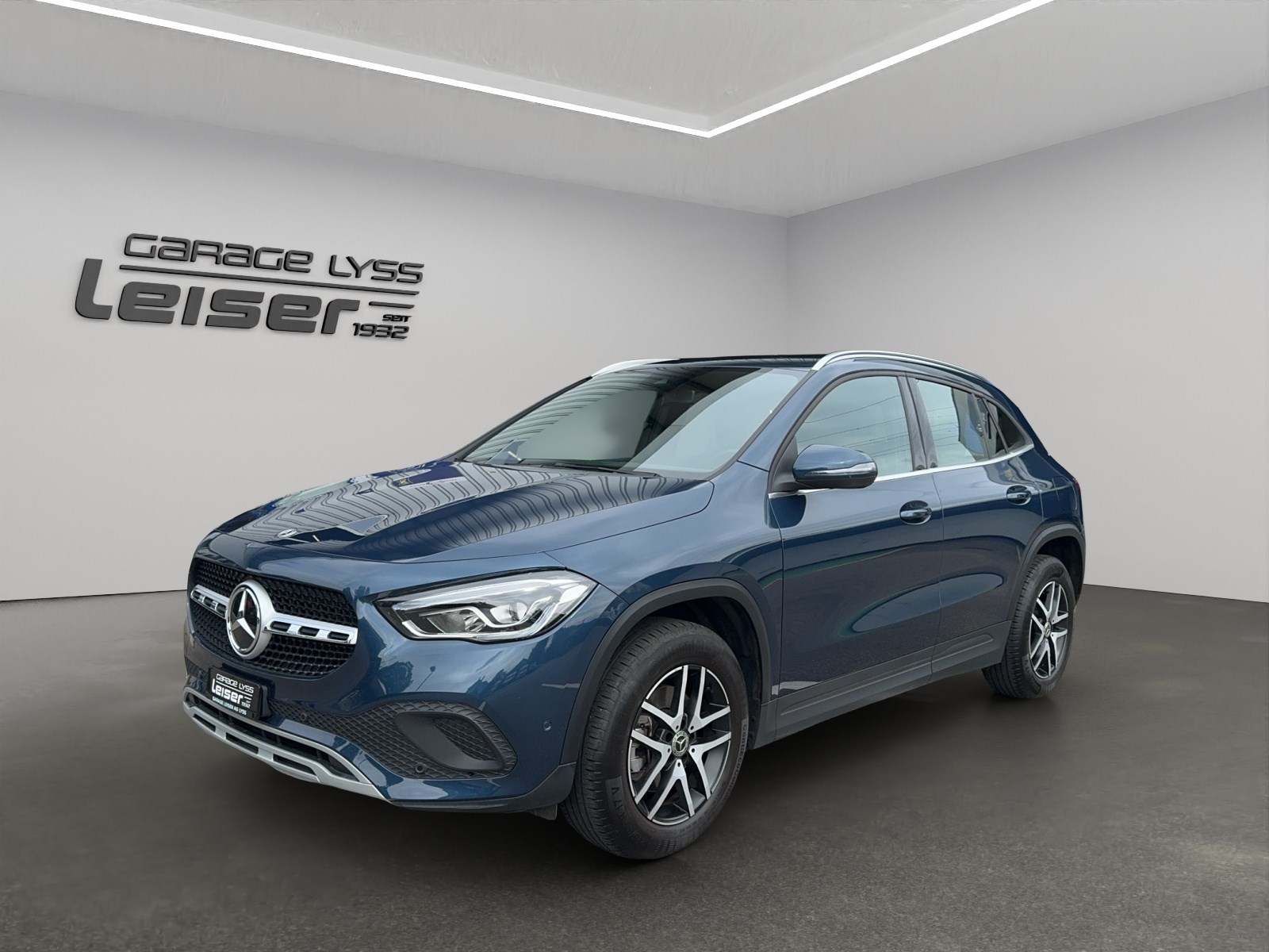 MERCEDES-BENZ GLA 200 Style