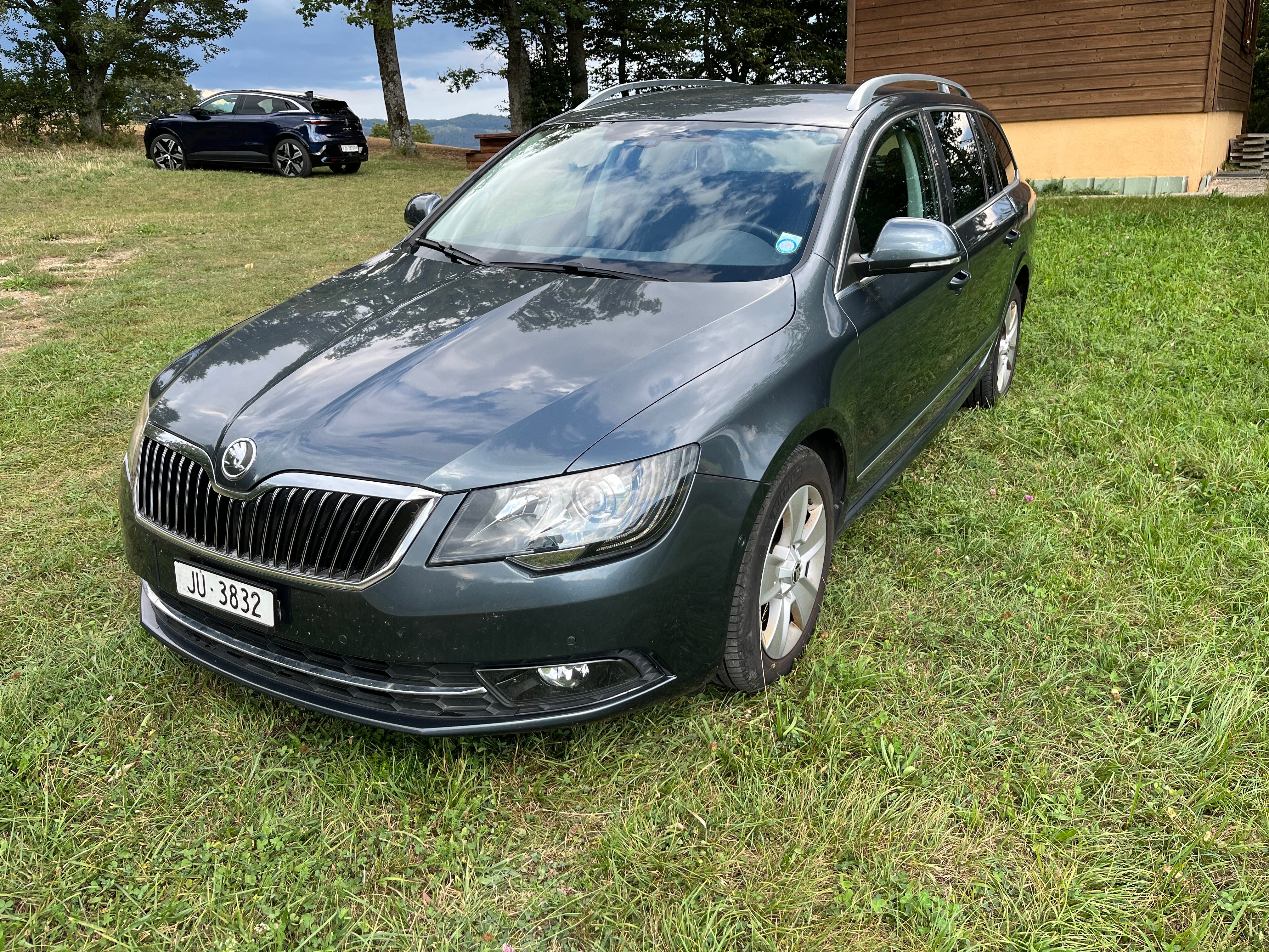 SKODA Superb 2.0 TDi Elegance DSG