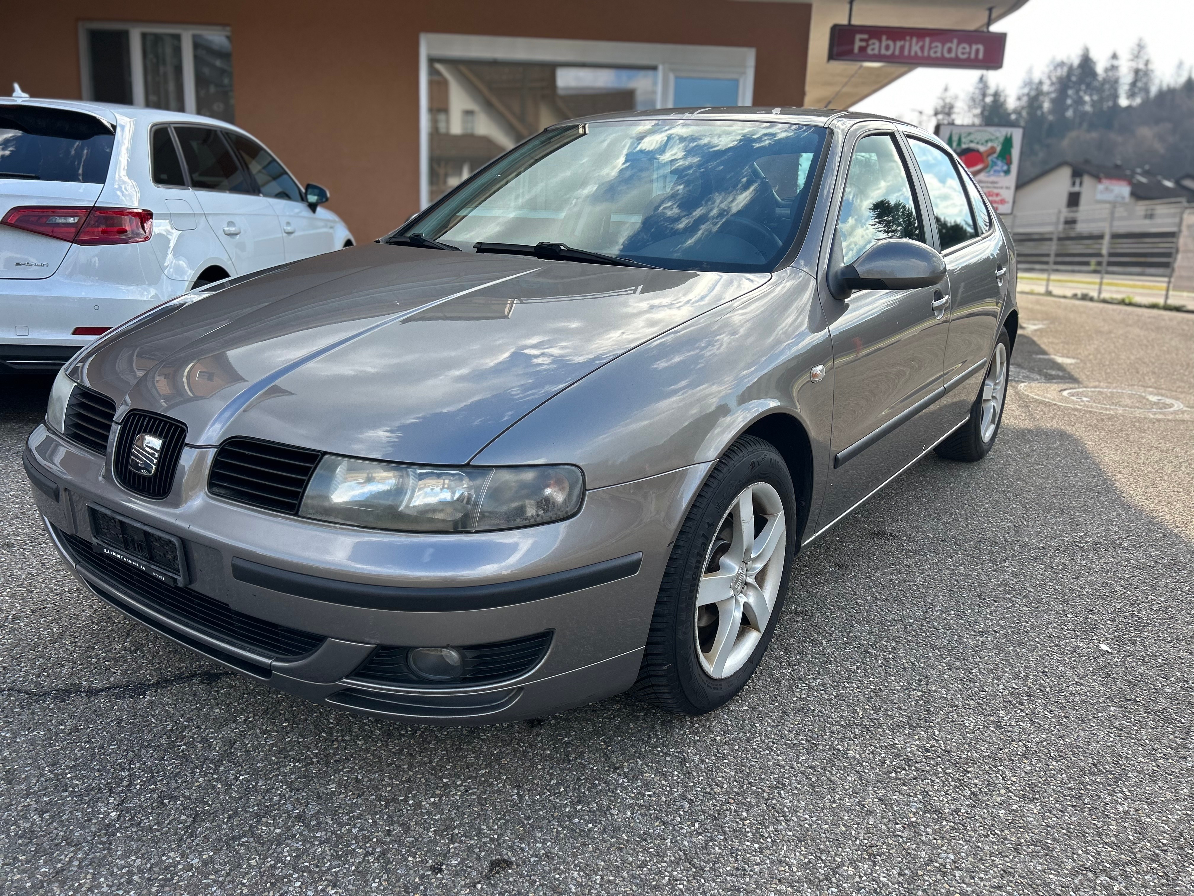 SEAT Leon 1.6 16V Spirit