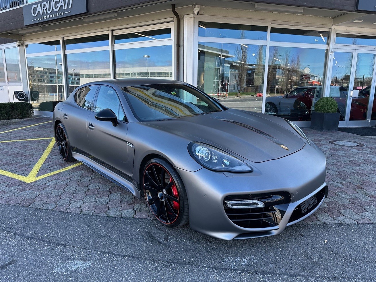 PORSCHE Panamera GTS 4.8 PDK