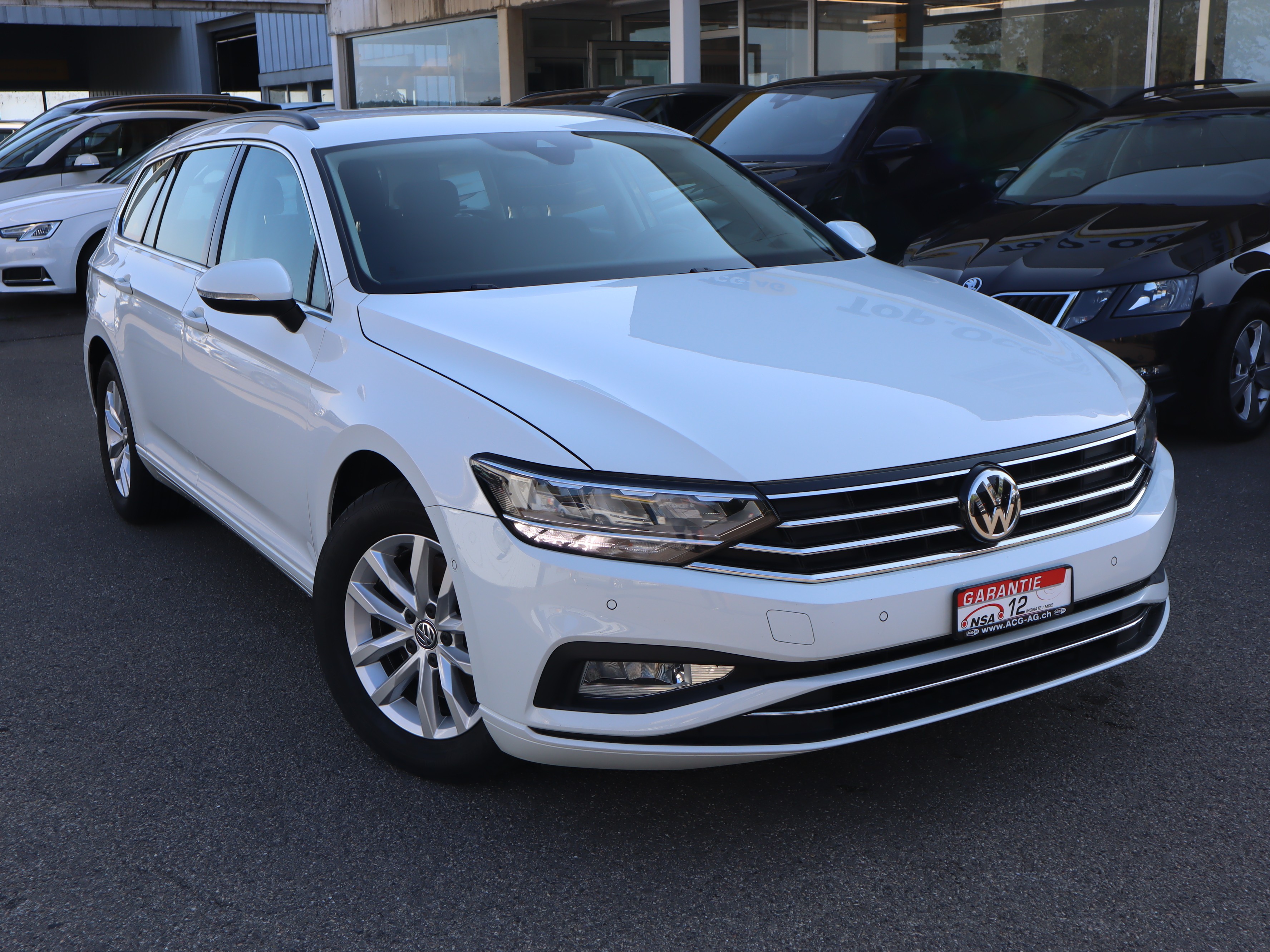 VW Passat Variant 1.6 TDI Business DSG ** Neues Modell 2020 ** Gr-Navi mit RF-kamera ** Abstandsregelsystem **