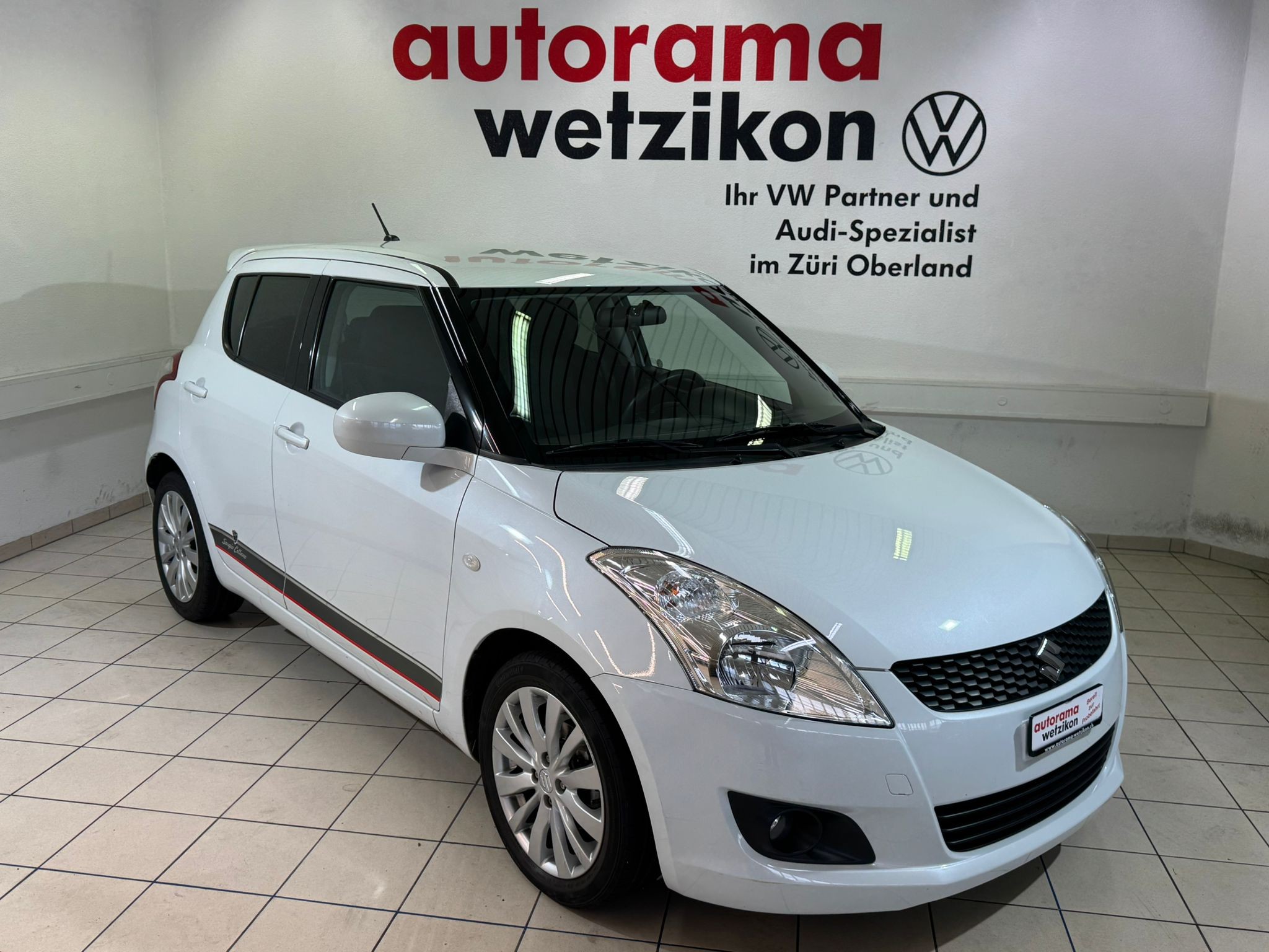 SUZUKI Swift 1.2i 16V GL Sergio Cellano Automatic