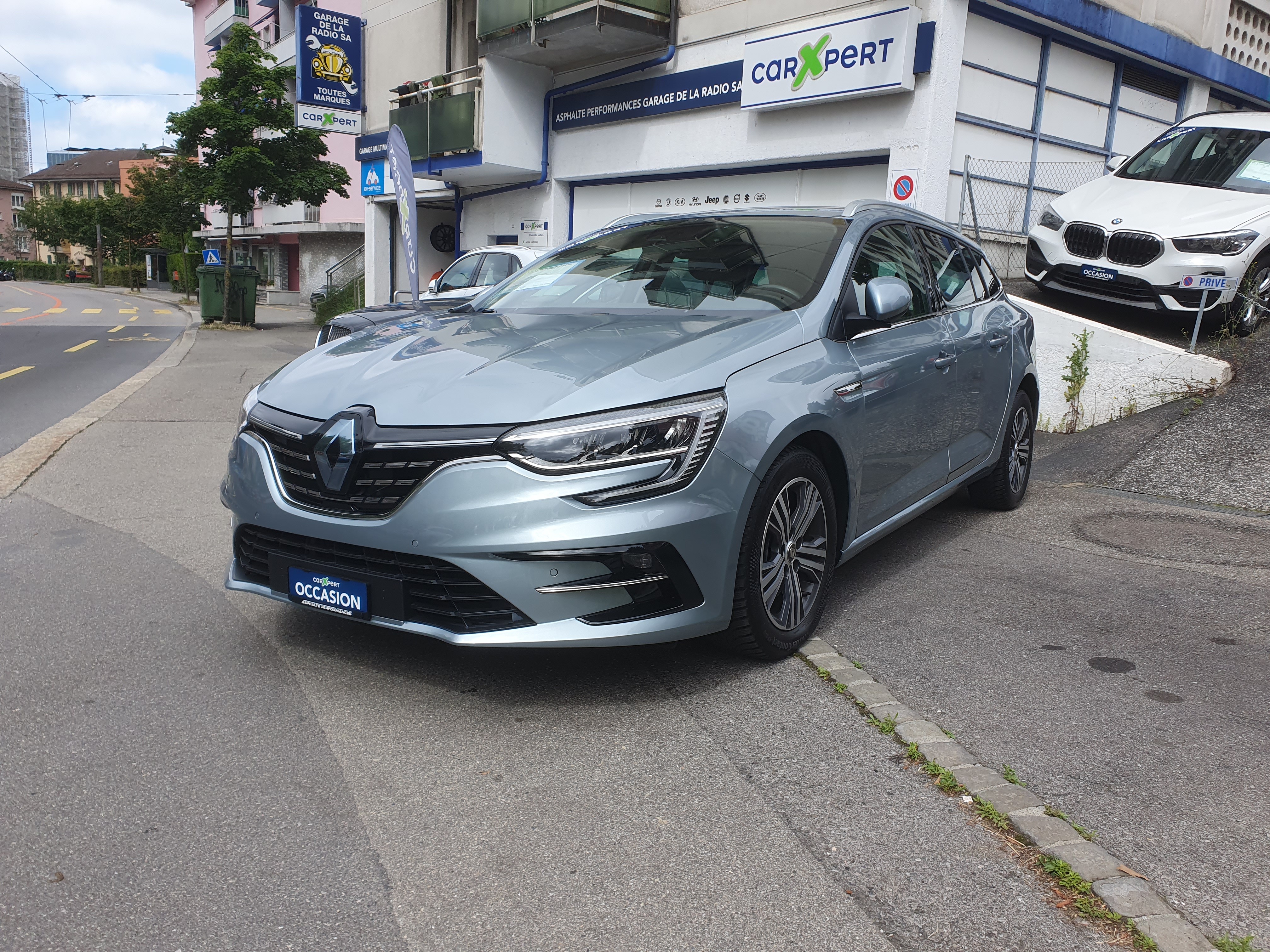 RENAULT Mégane Grandtour 1.3 16V Intens EDC