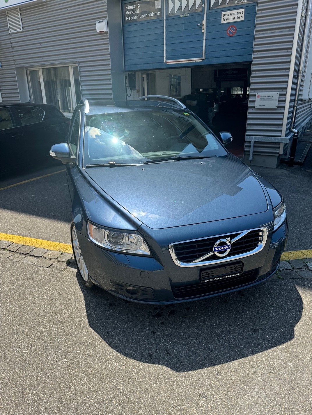 VOLVO V50 D4 Kinetic