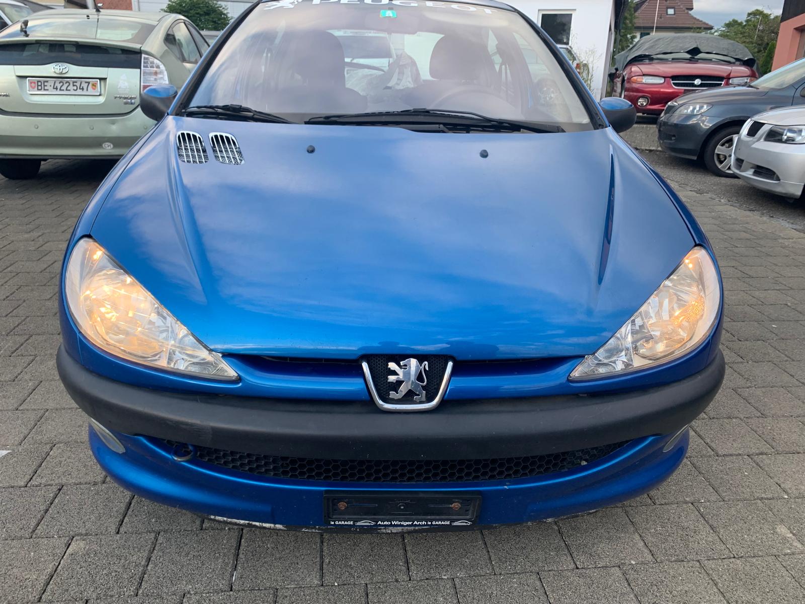 PEUGEOT 206 1.4 16V XS Sport