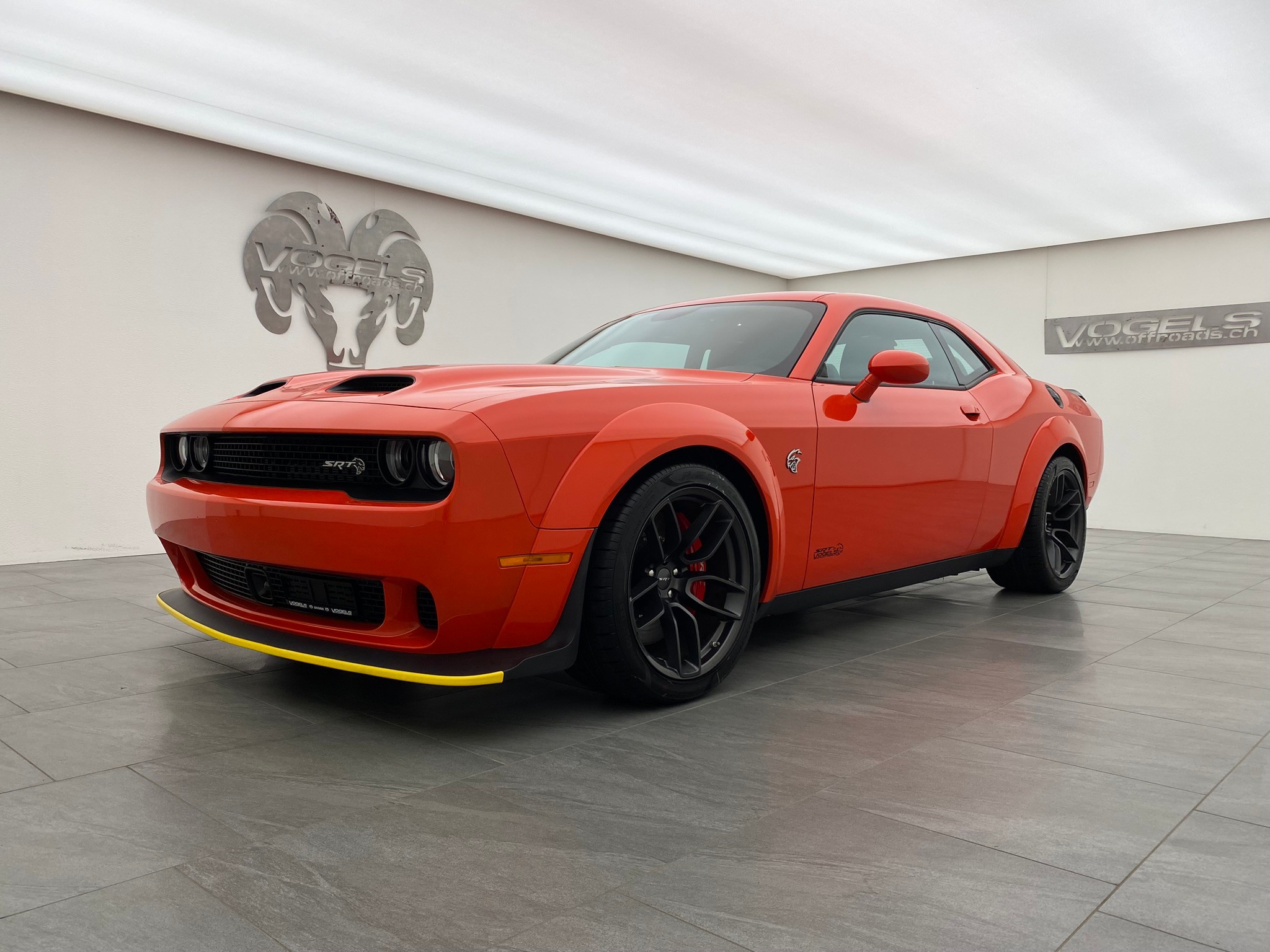 DODGE Challenger Hellcat WB Jailbreak