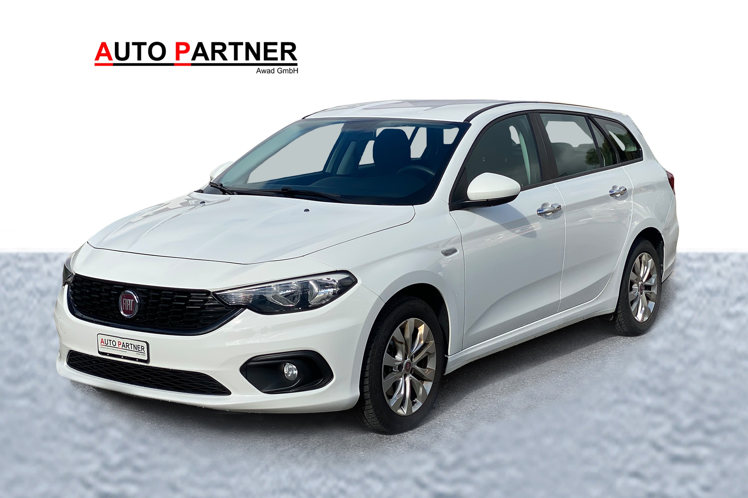 FIAT Tipo 1.4T Station Wagon Street