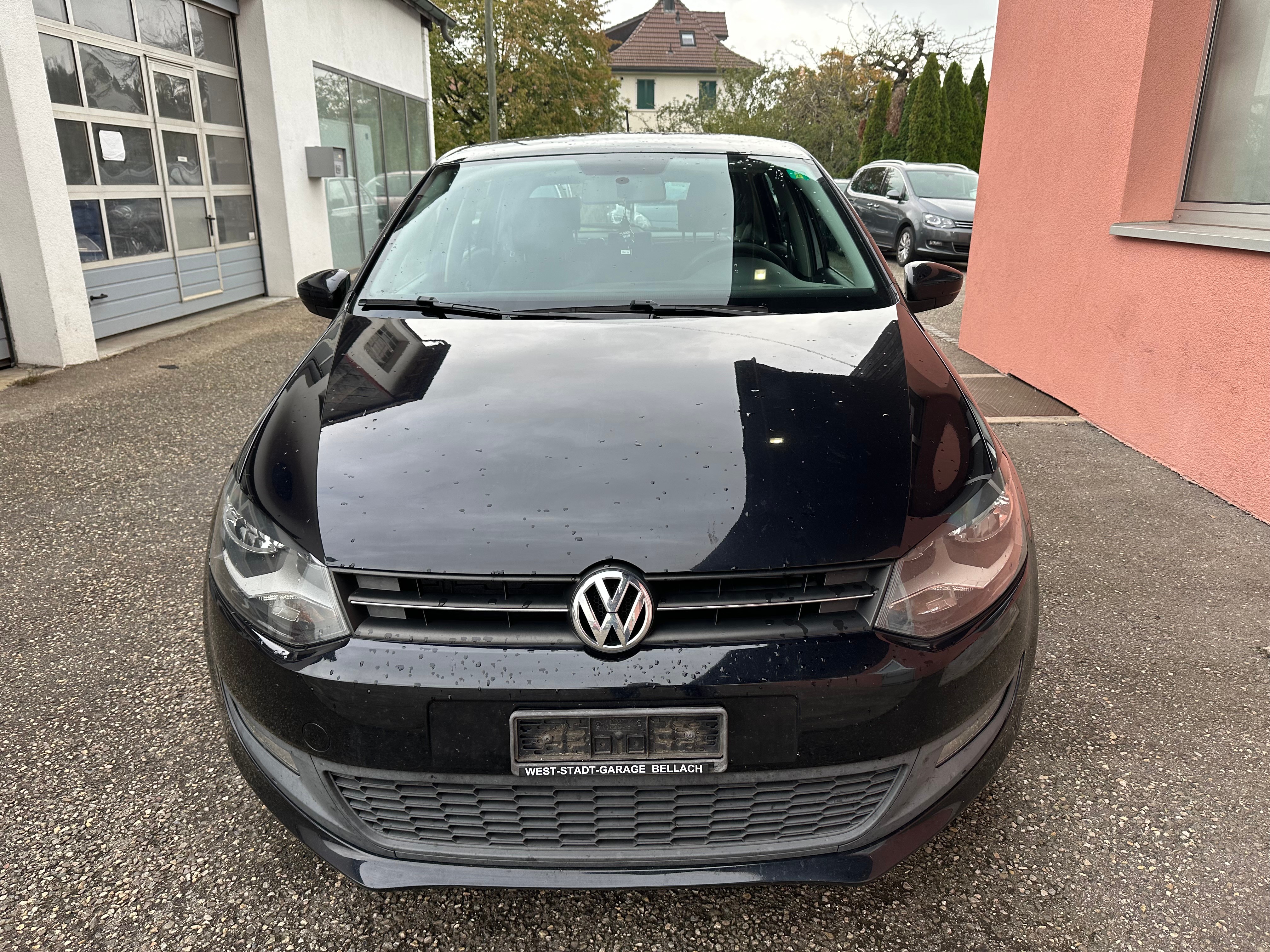 VW POLO