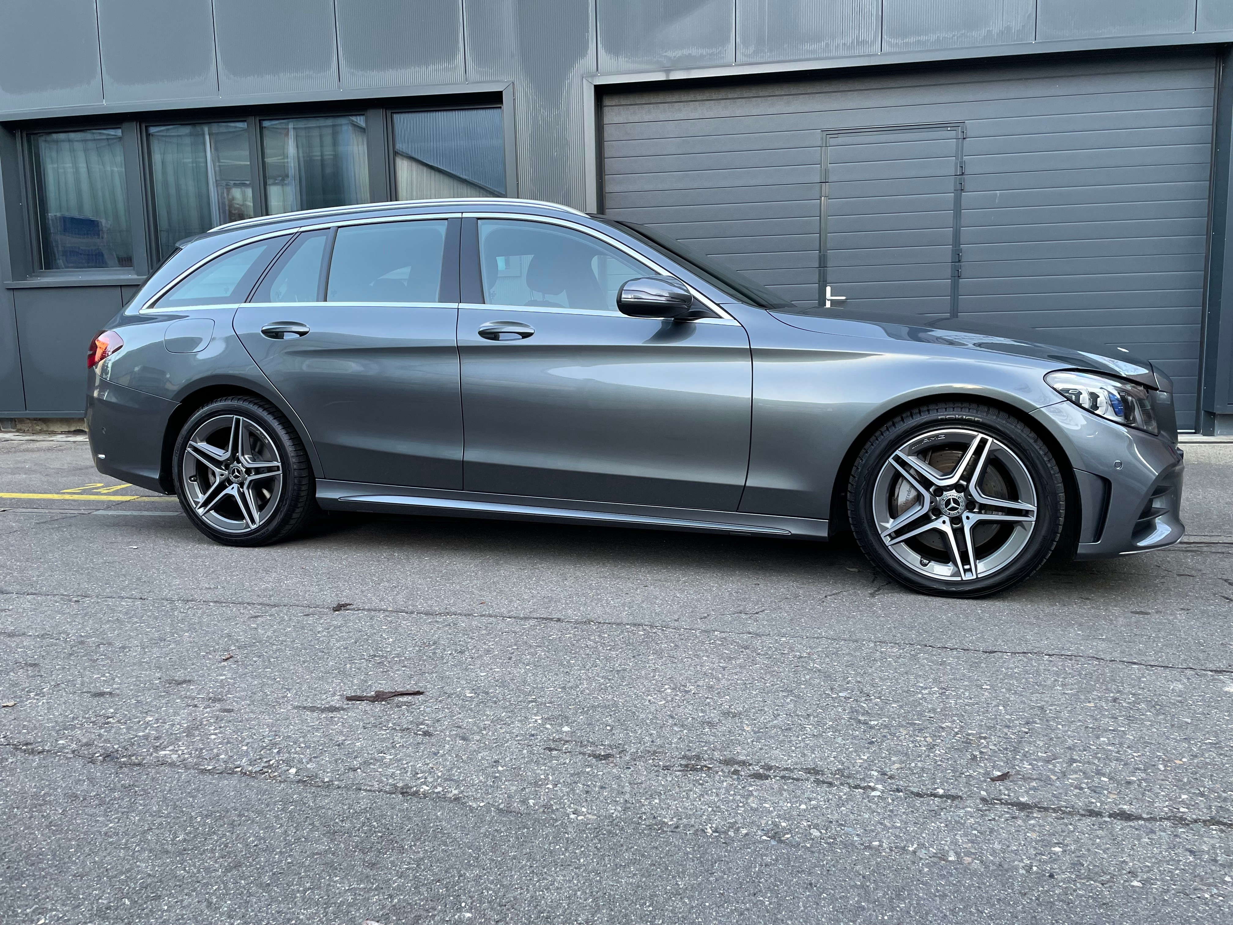 MERCEDES-BENZ C 300 AMG Line