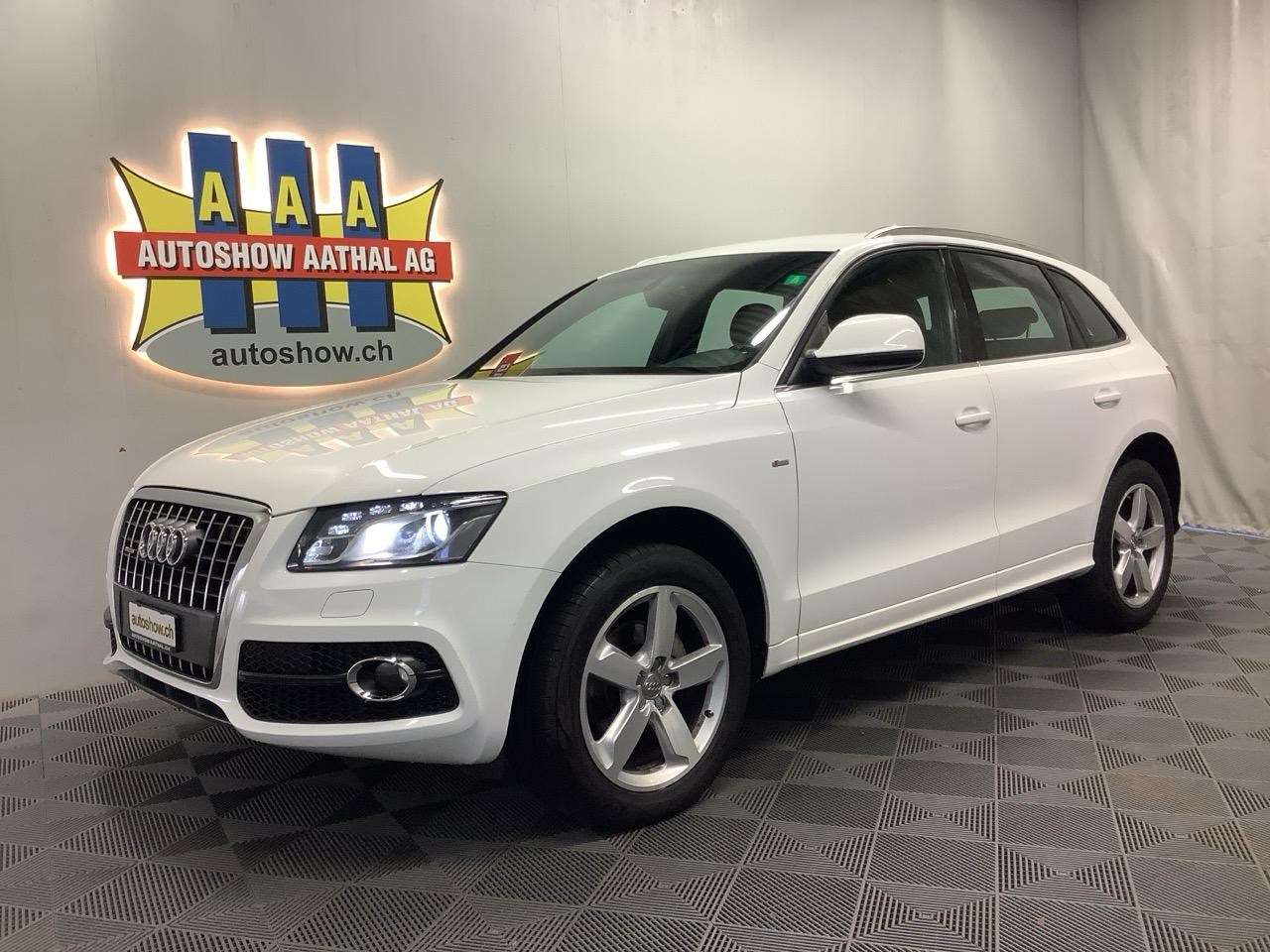 AUDI Q5 2.0 TDI quattro S-tronic