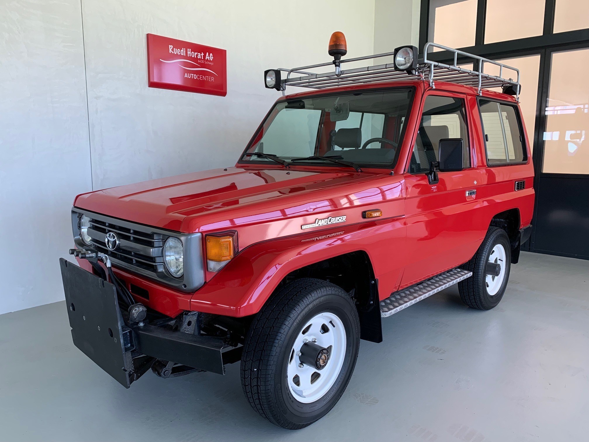 TOYOTA Land Cruiser 400 4.2D HZJ70 LX