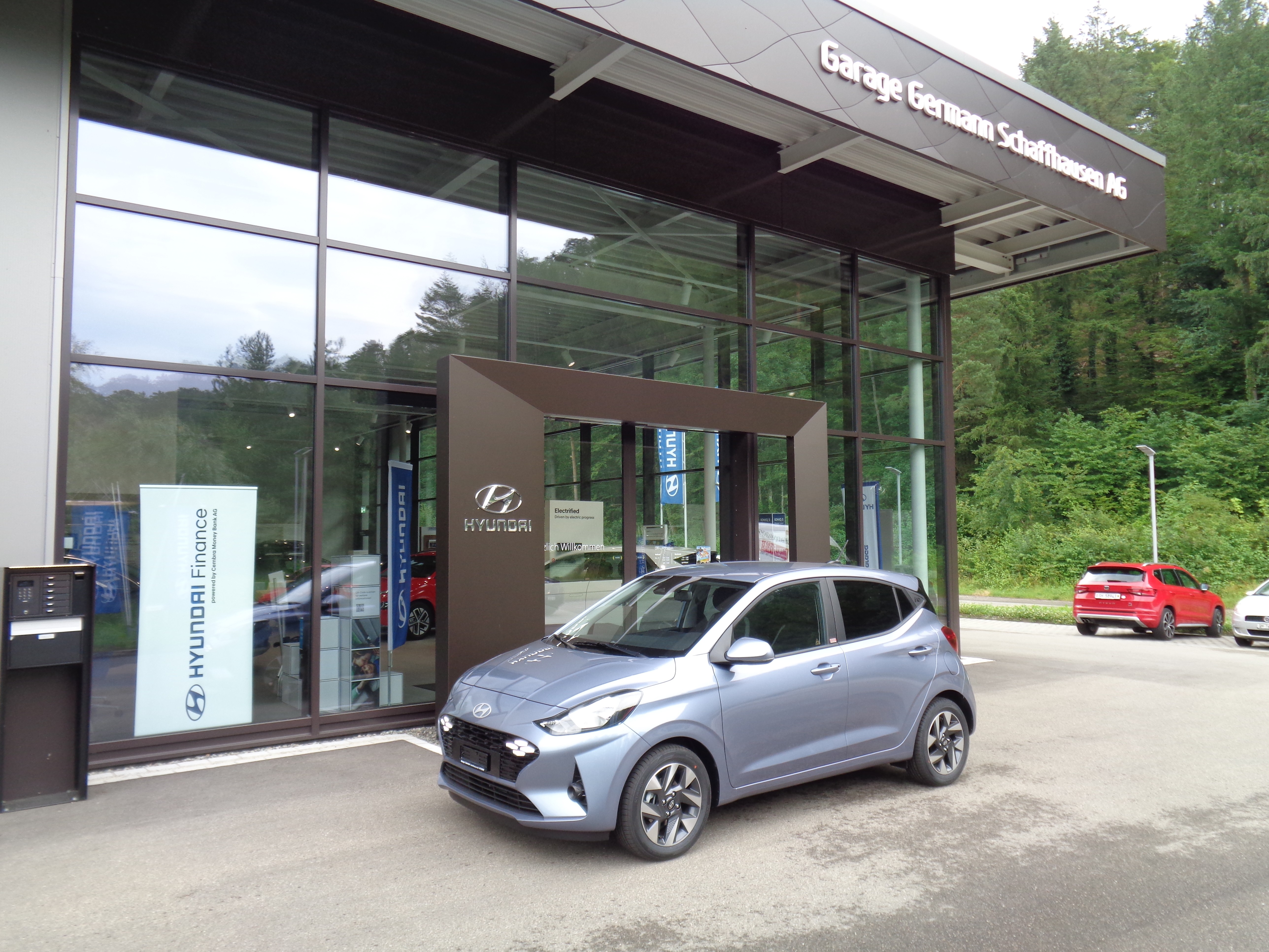 HYUNDAI i10 1.2 Amplia Automat